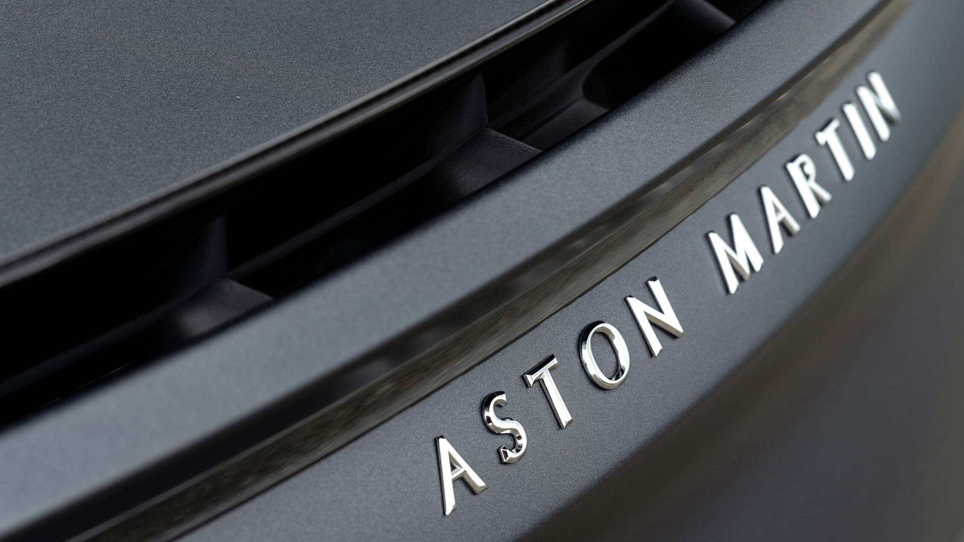 Aston Martin New V12 Engine