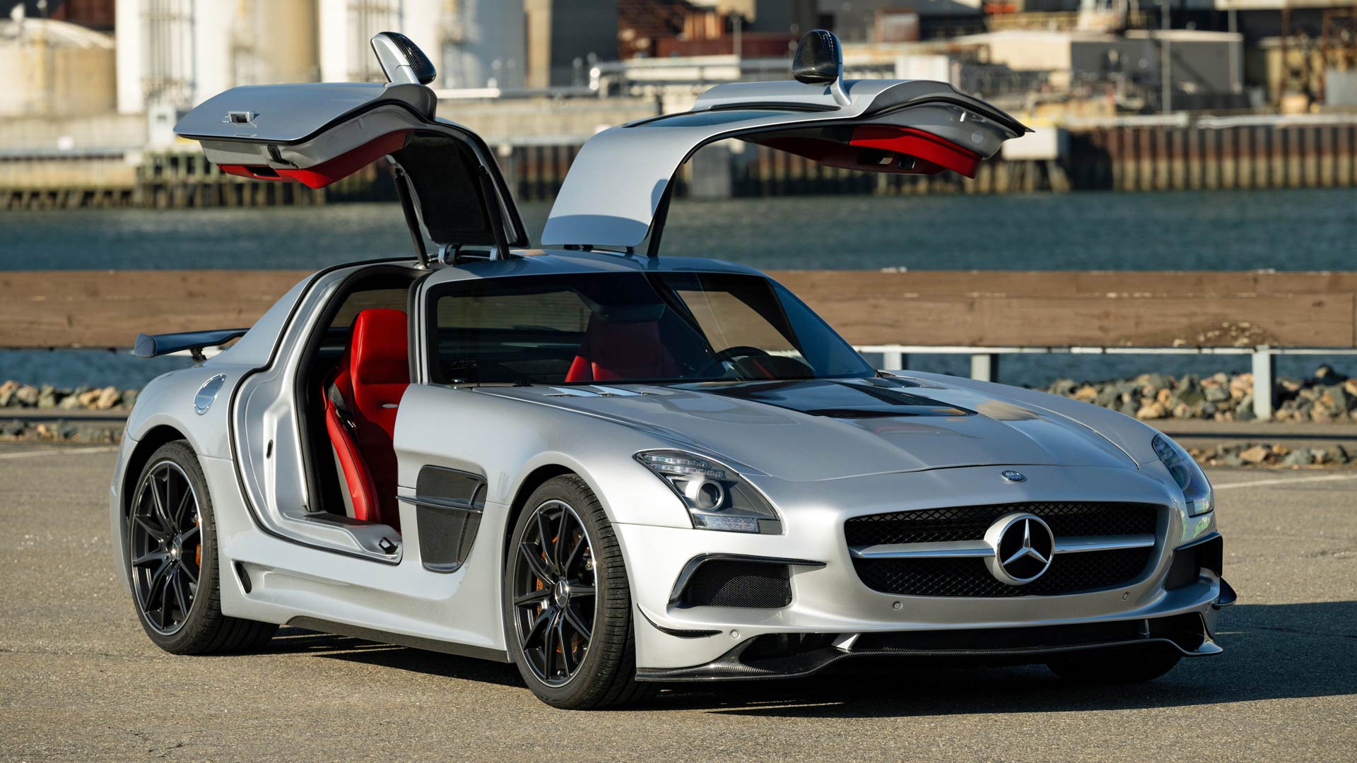 2011 Mercedes-Benz SLS AMG Coupe