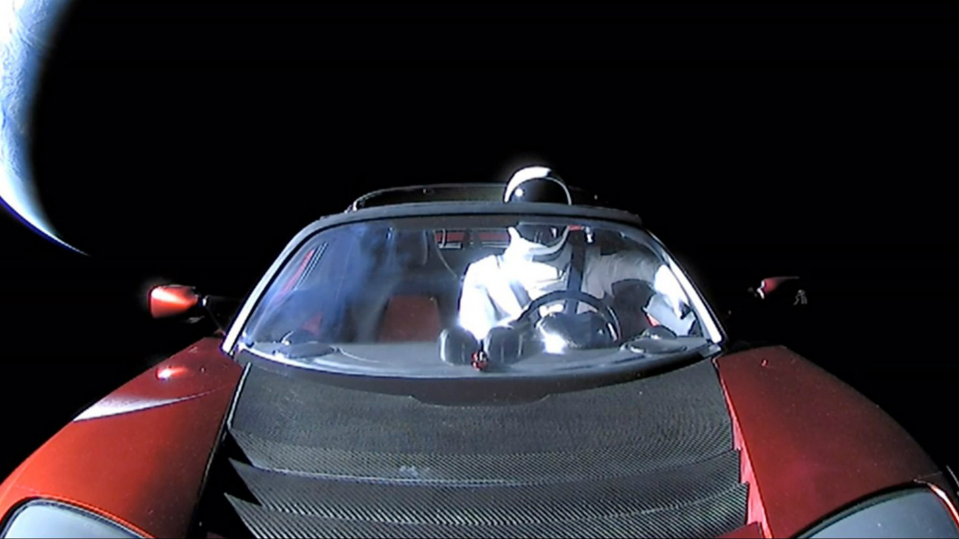 Tesla Roadster in space-age sale