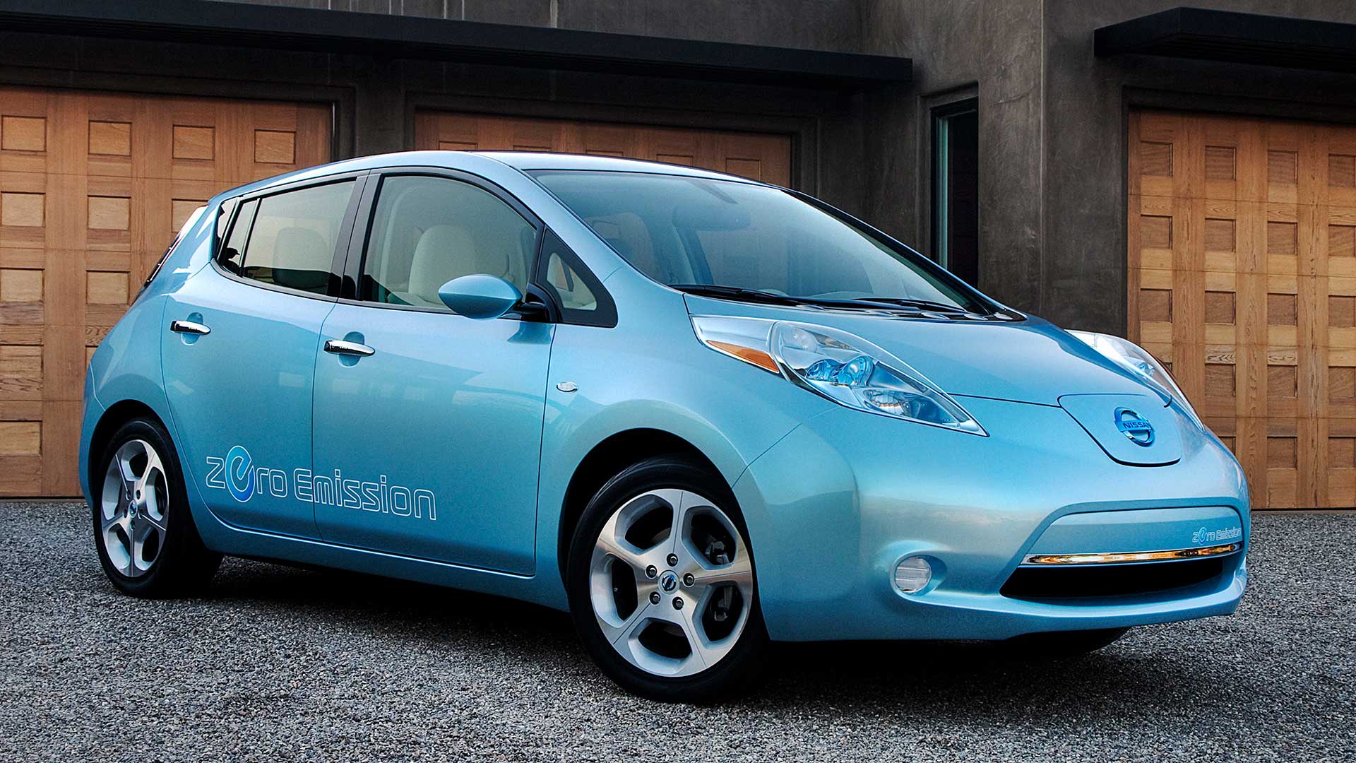 2011: Nissan Leaf