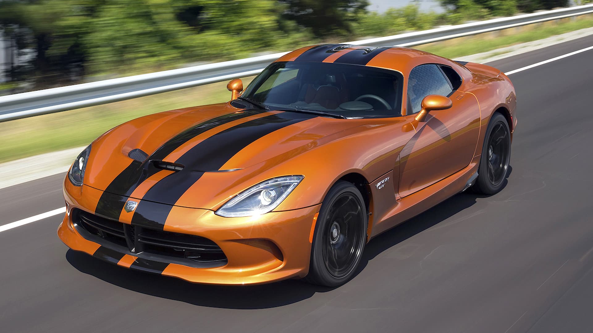 2015 Dodge Viper SRT – 8.4-l V10