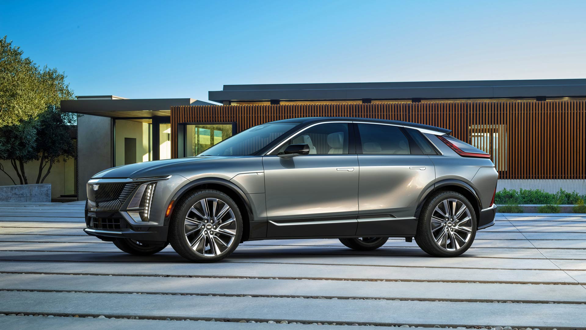 2023 Cadillac Lyriq