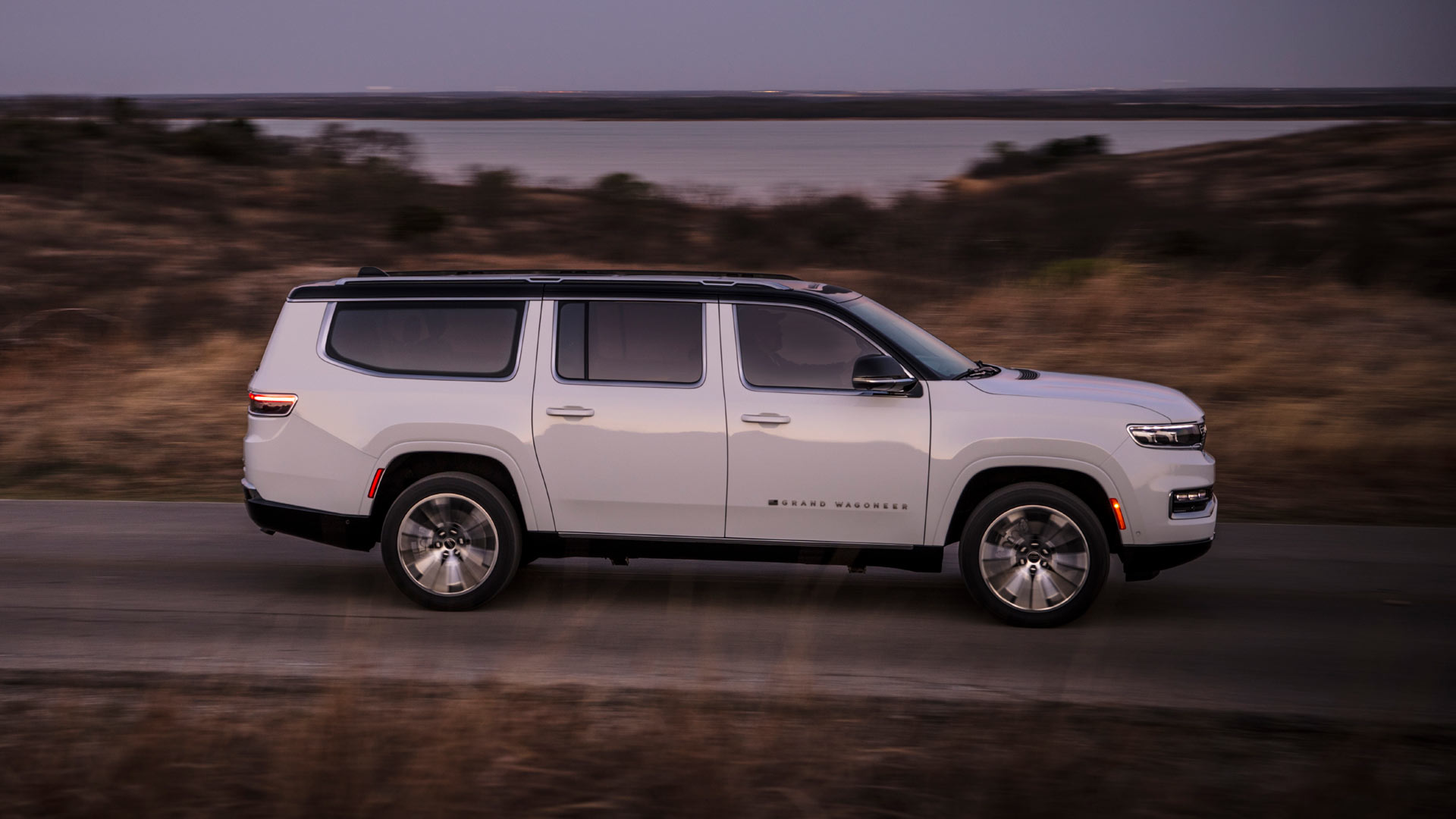 2023 Jeep Grand Wagoneer L