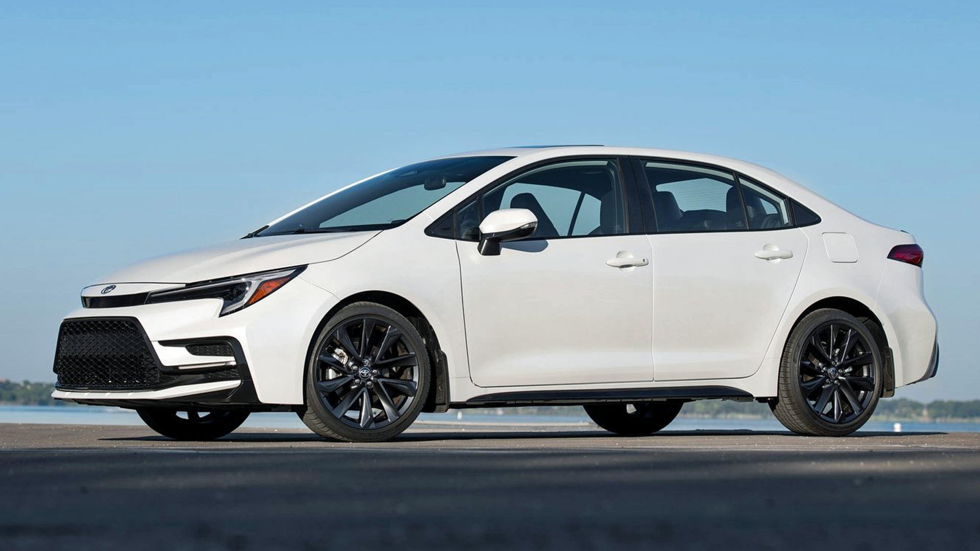 4. Toyota Corolla and Levin Sedan – 803,000