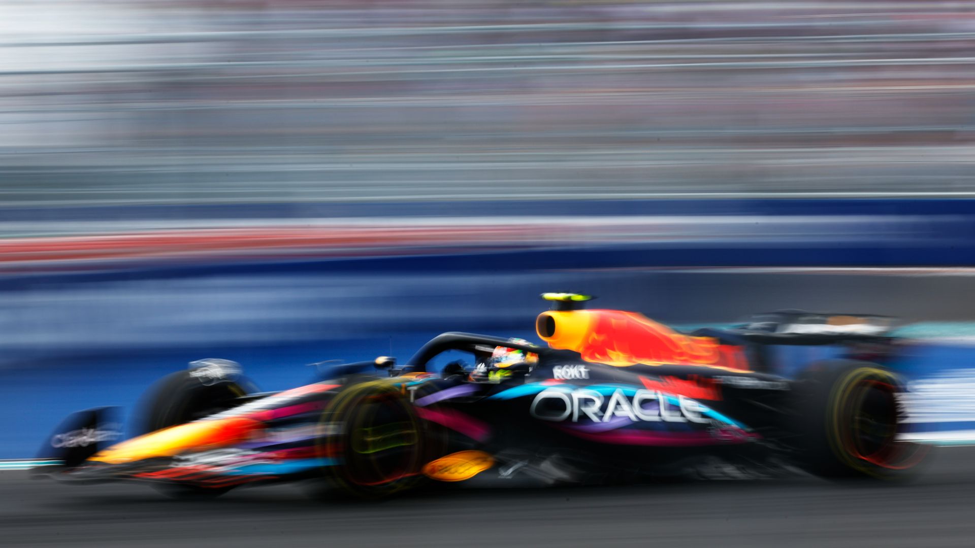 Using V6 hybrid engines