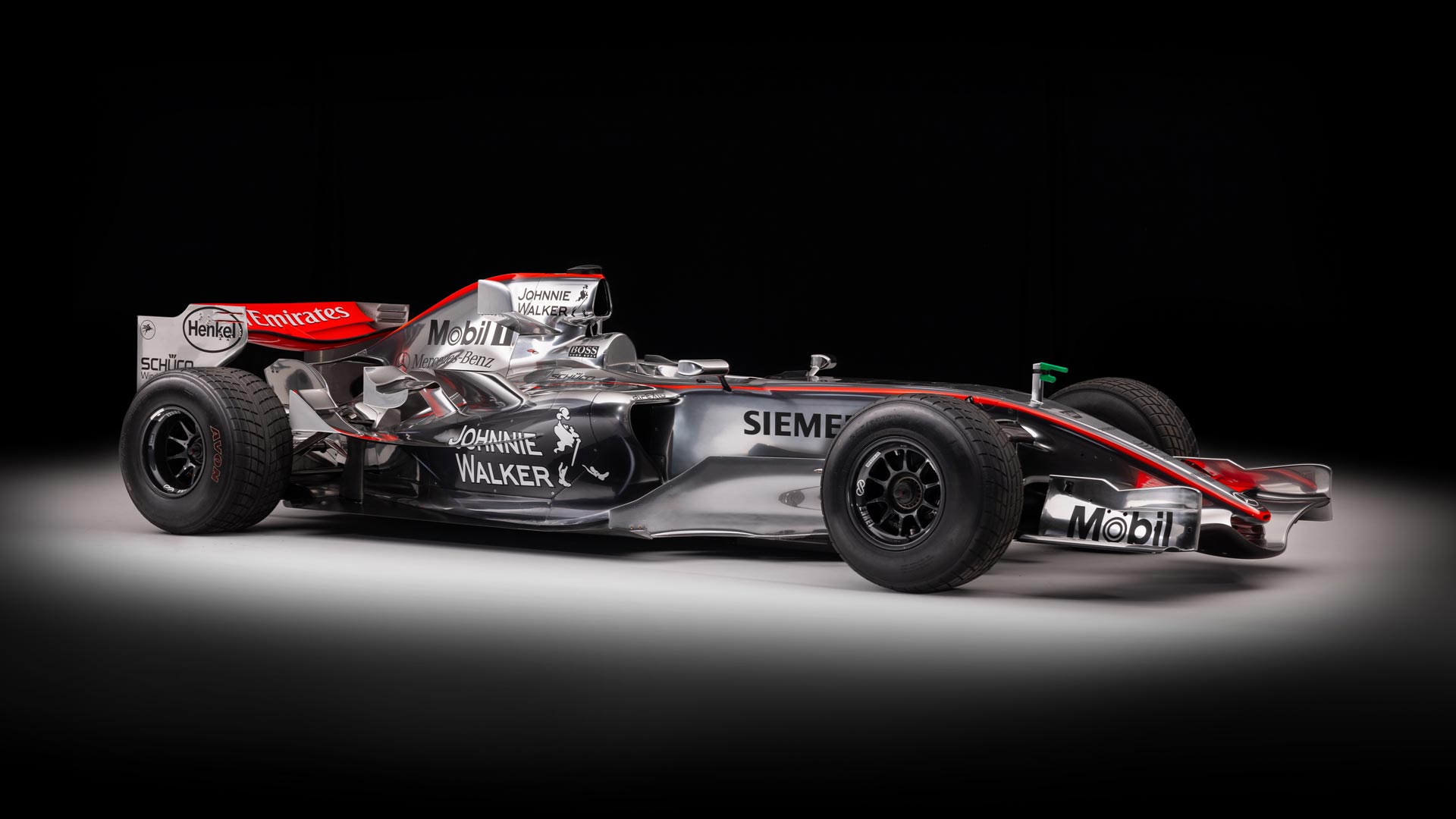 2006 McLaren-Mercedes MP4-21