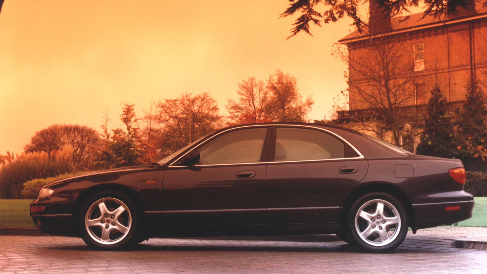 Mazda Xedos 9 Miller