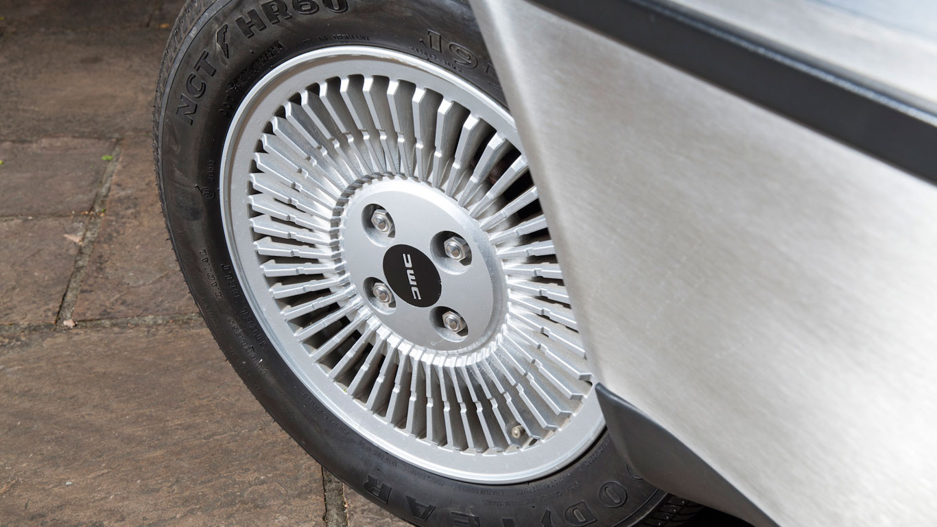 DMC-12: the ethical sports car