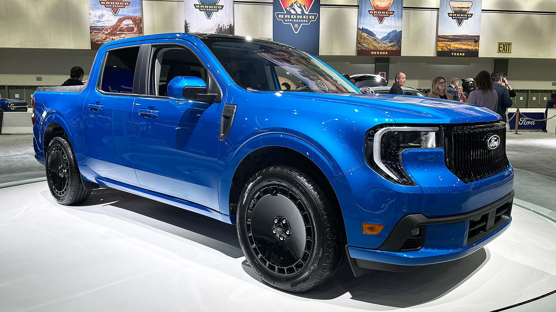 2025 Ford Maverick Lobo