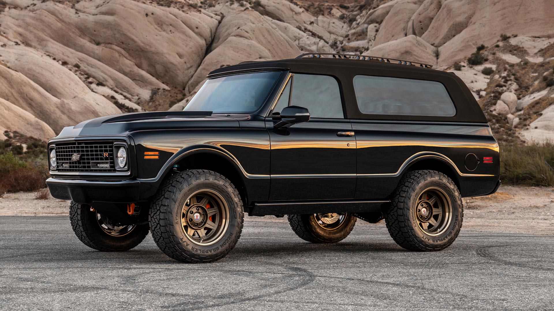 Ringbrothers Tuka Chevrolet K5 Blazer