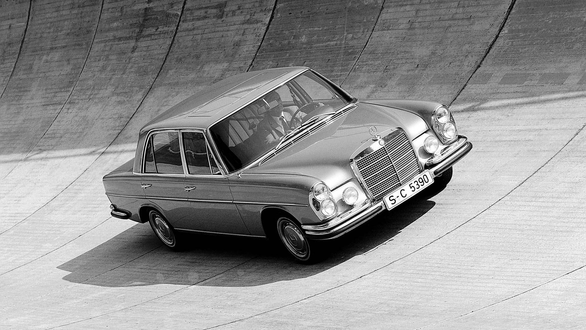 Mercedes-Benz 300 SEL 6.3