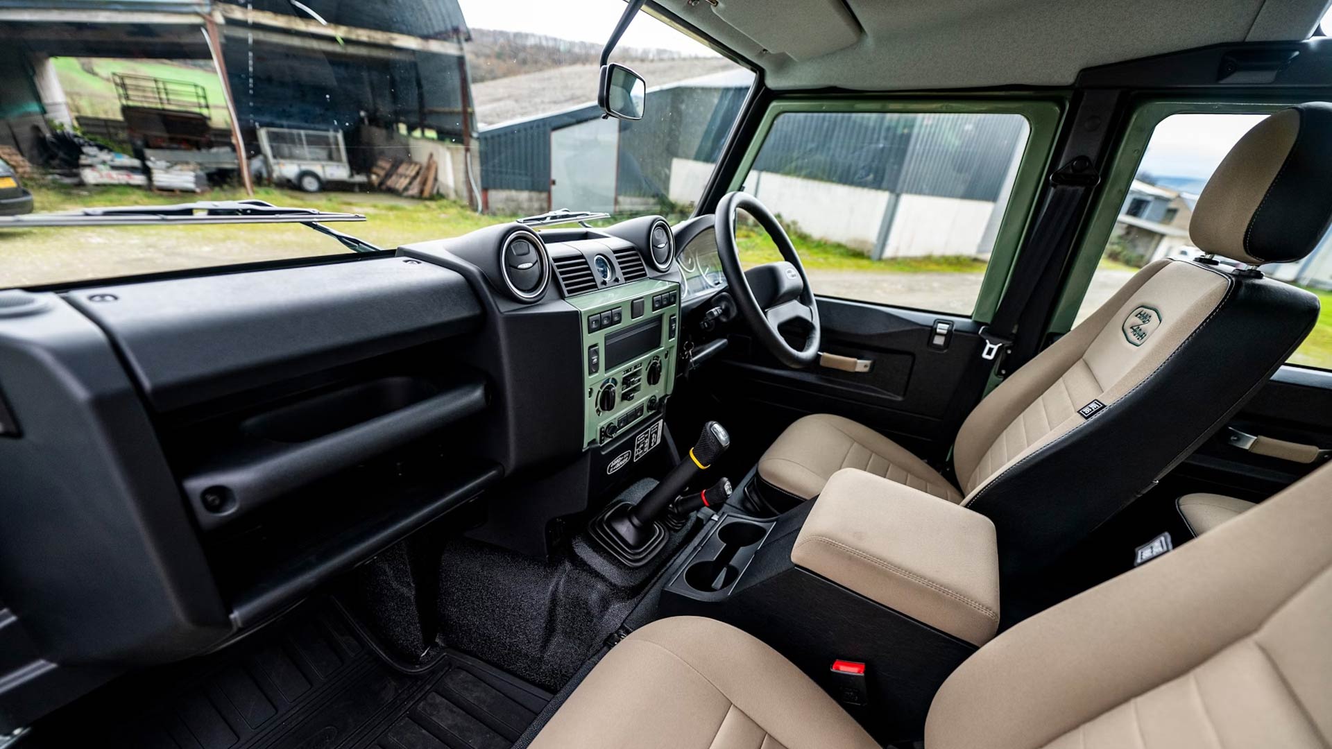 2016 Land Rover Defender 110 Heritage 