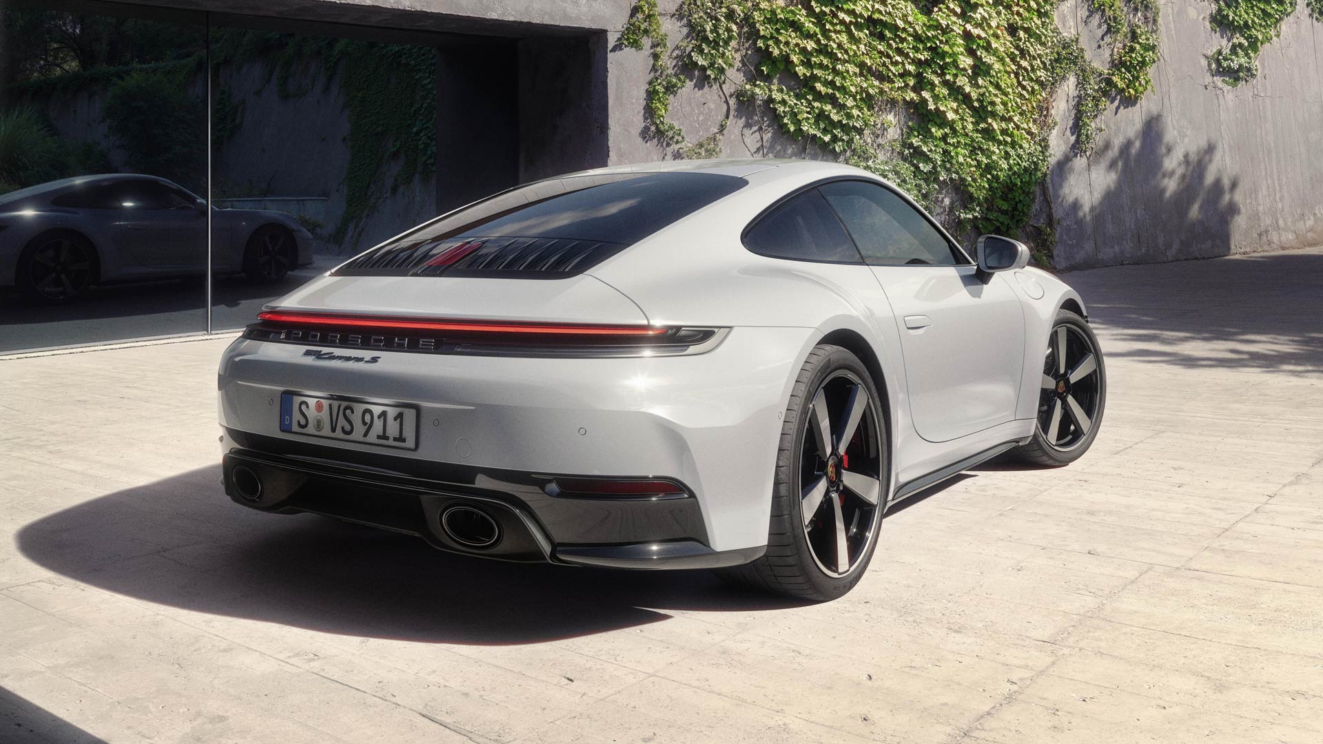 2025 Porsche 911 Carrera S