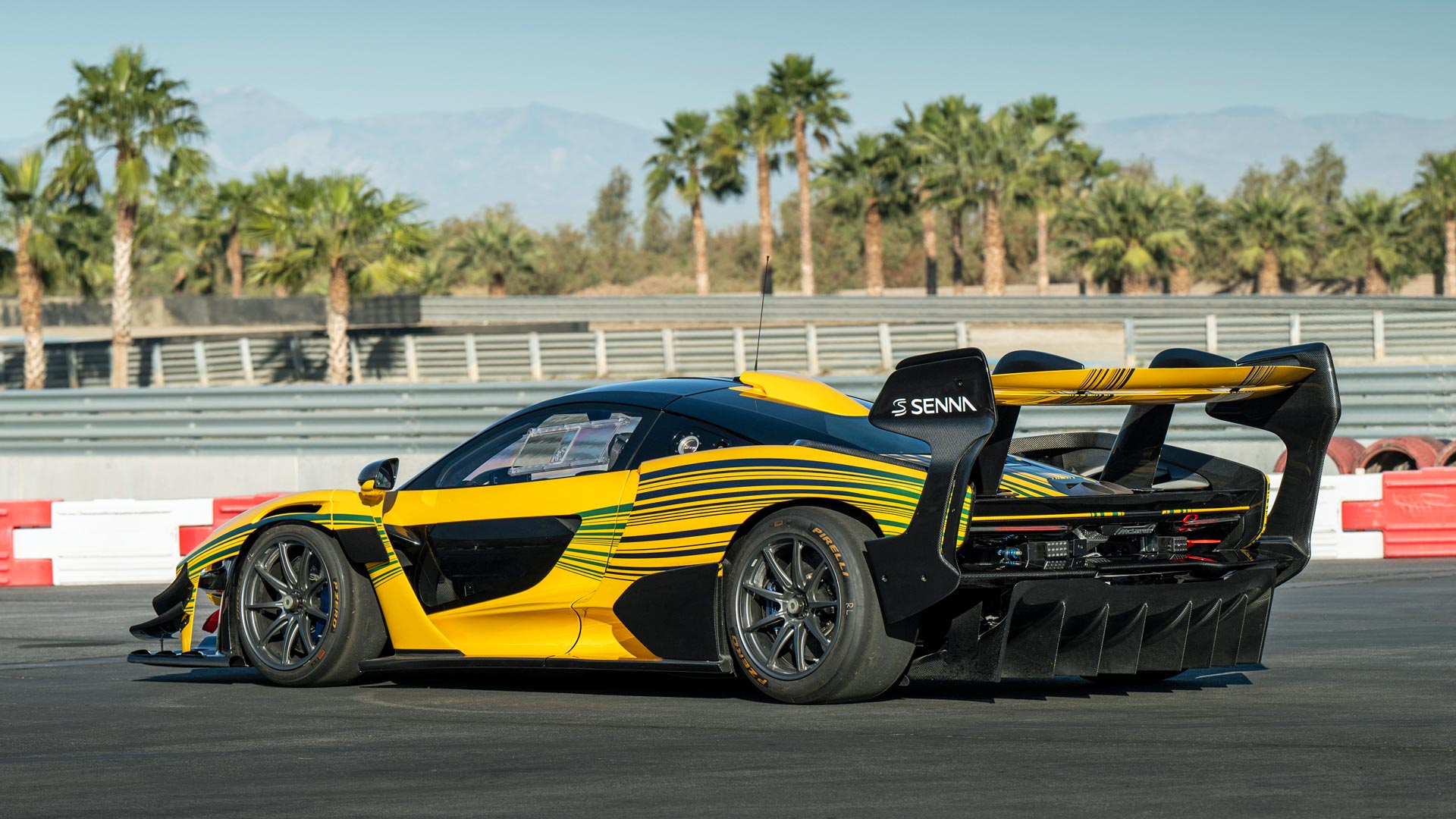 2020 McLaren Senna GTR