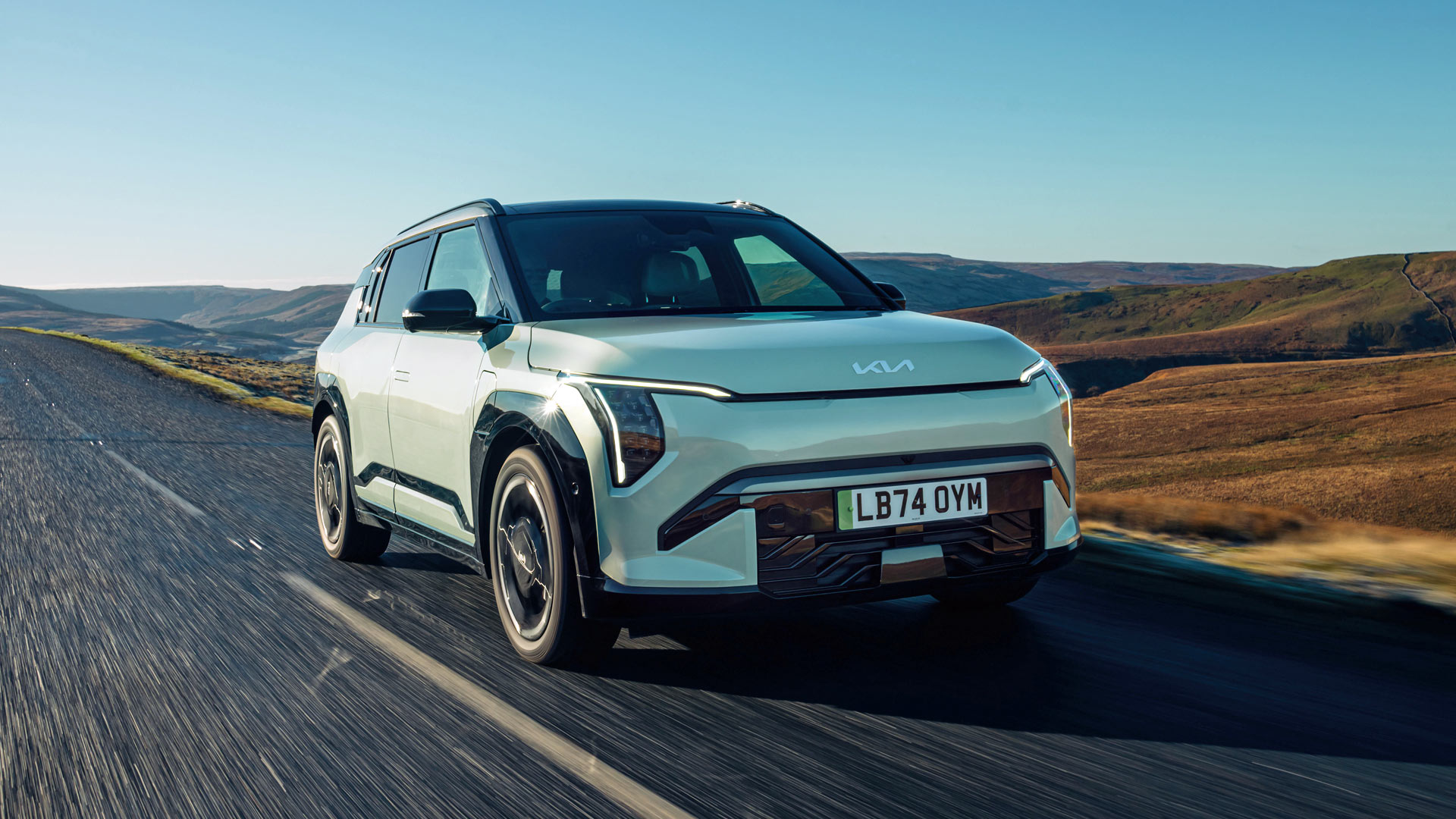 Small Crossover – Kia EV3 
