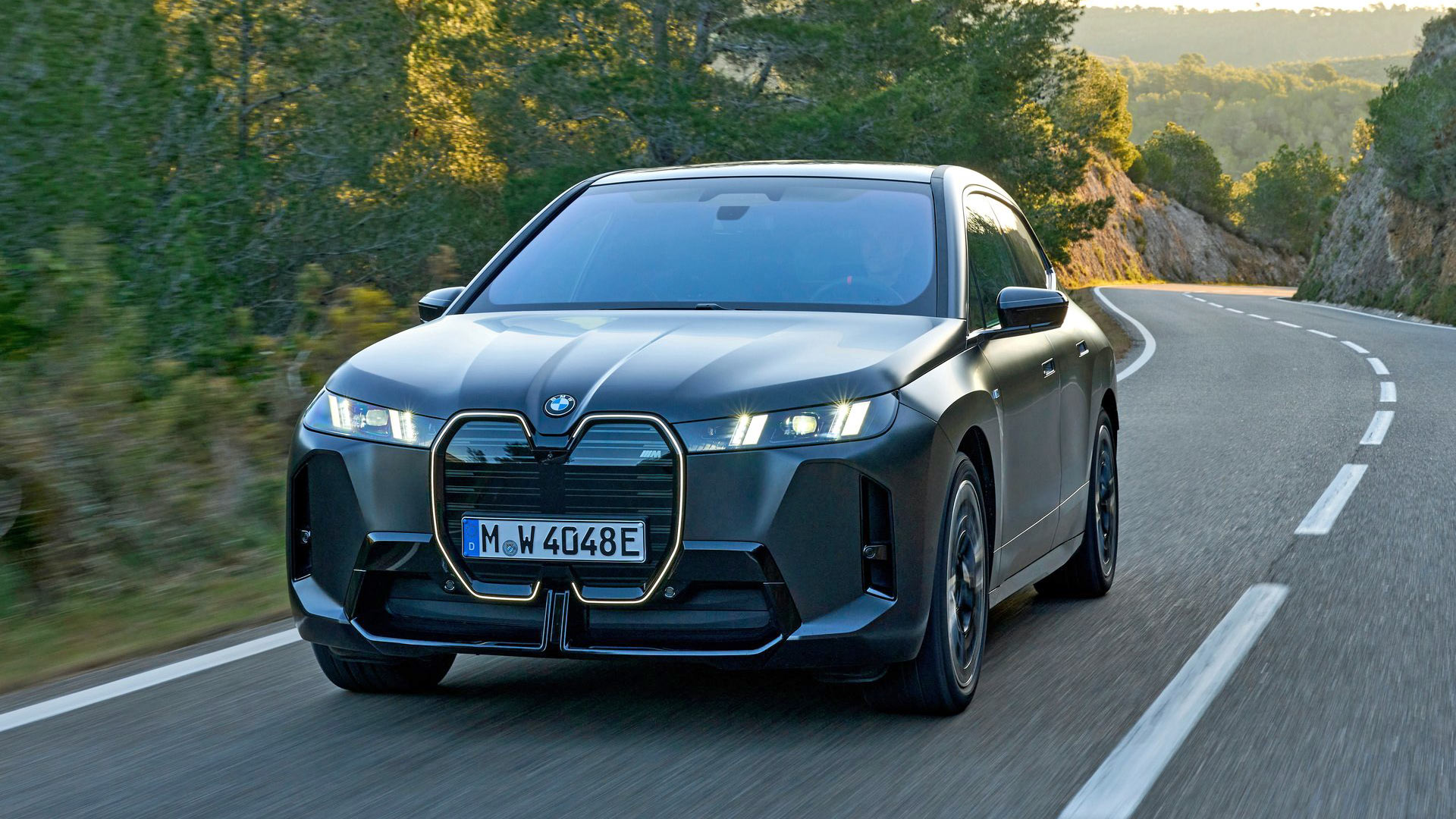 2026 BMW iX M70 xDrive