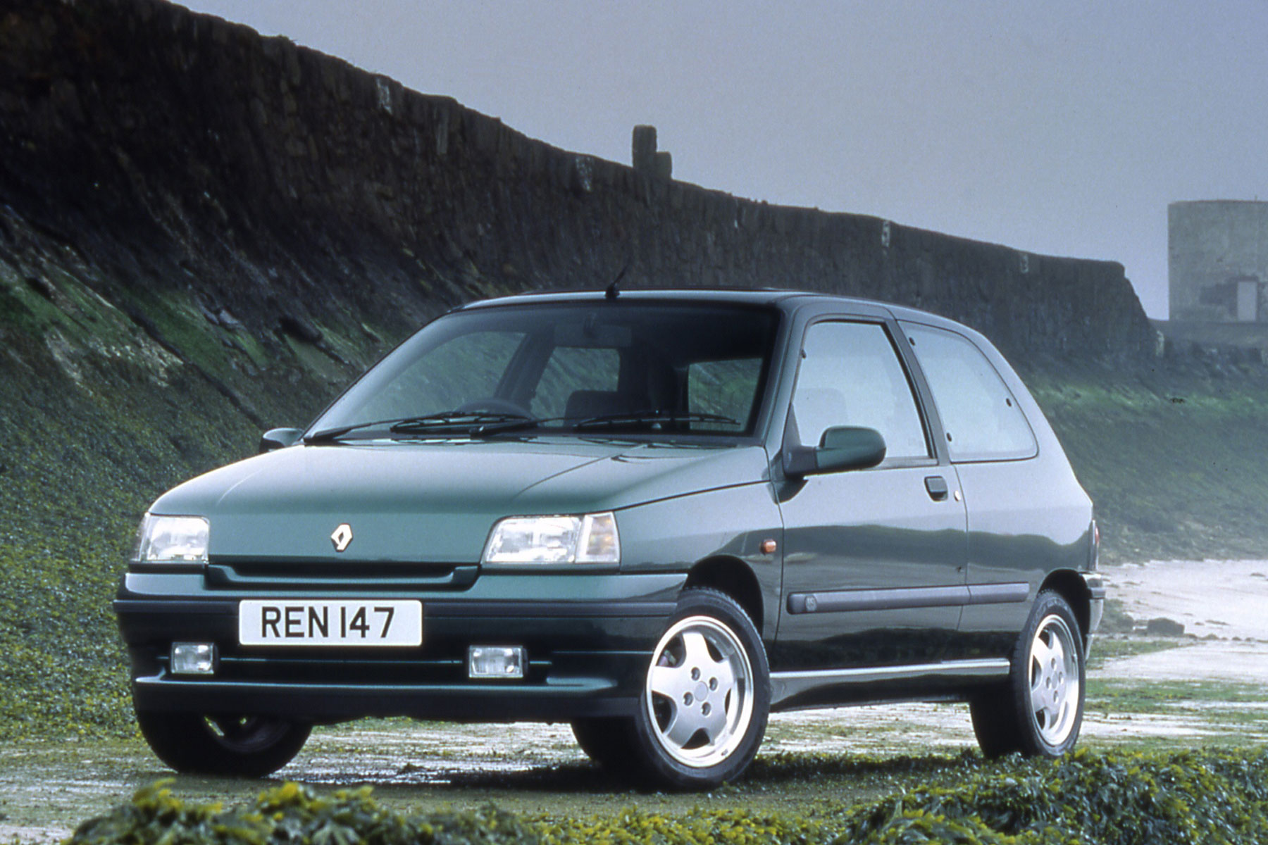 25. Renault Clio