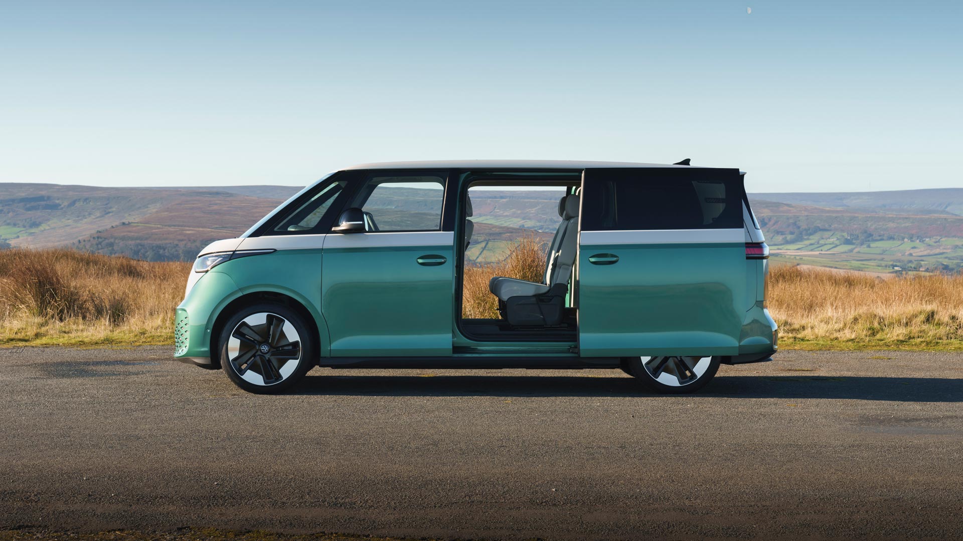 2024 Volkswagen ID. Buzz LWB