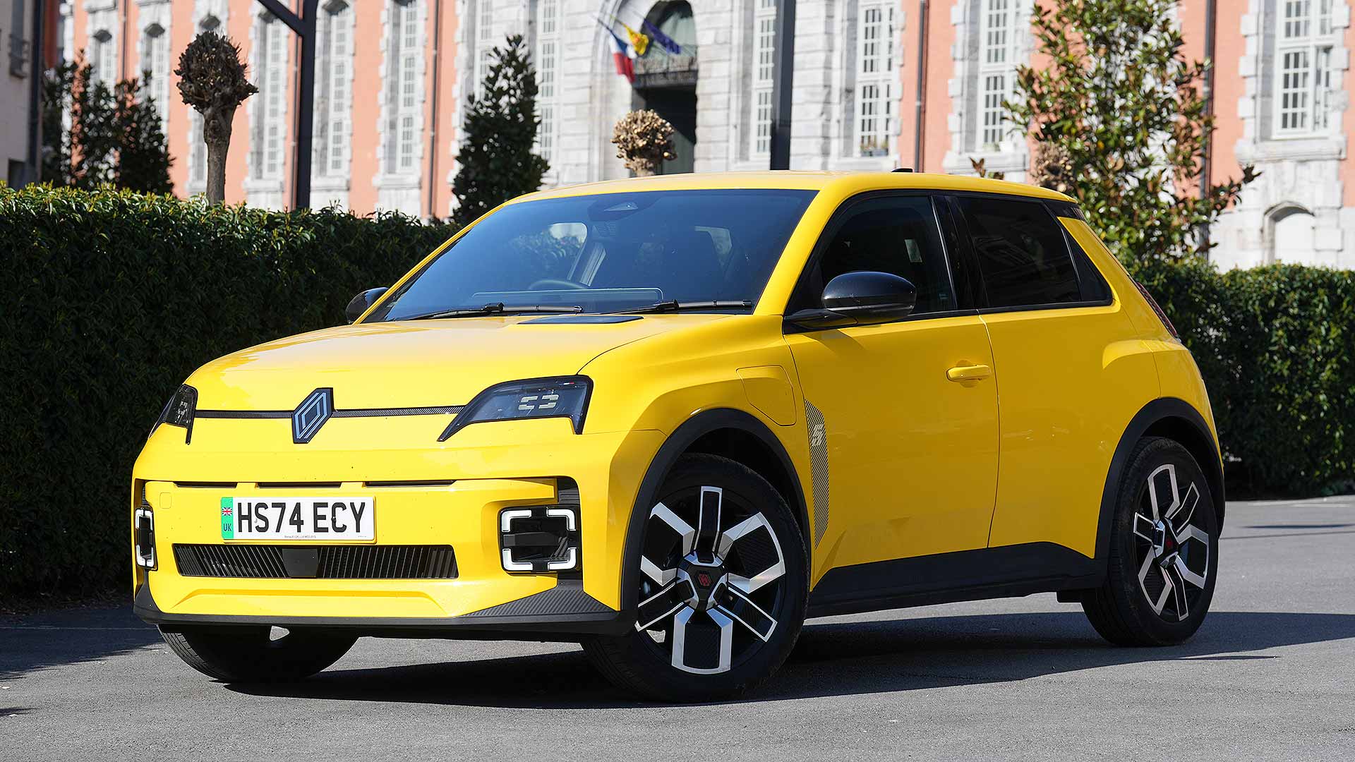 Editor’s Choice Erin Baker – Renault 5