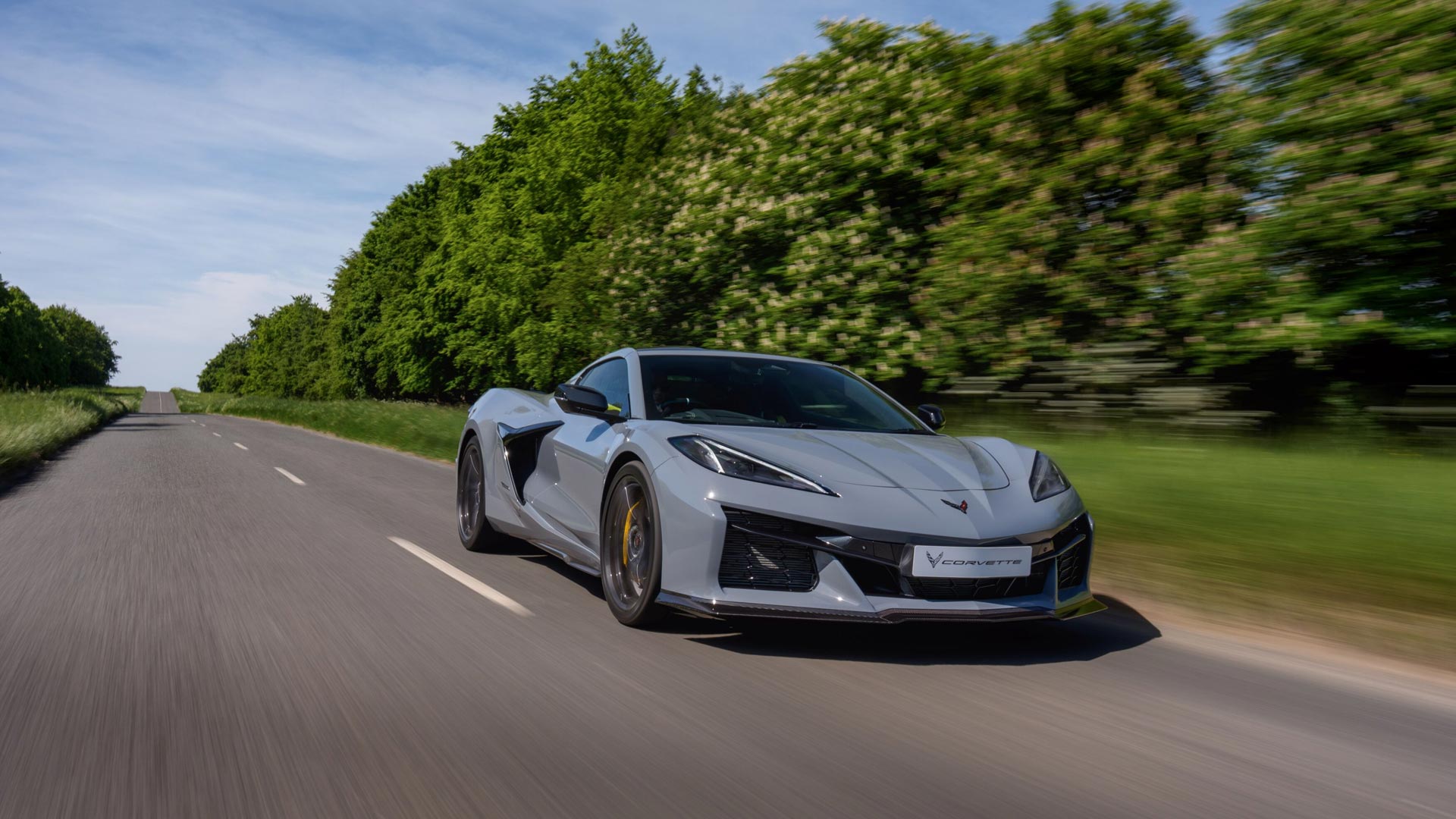2025 Chevrolet Corvette E-Ray