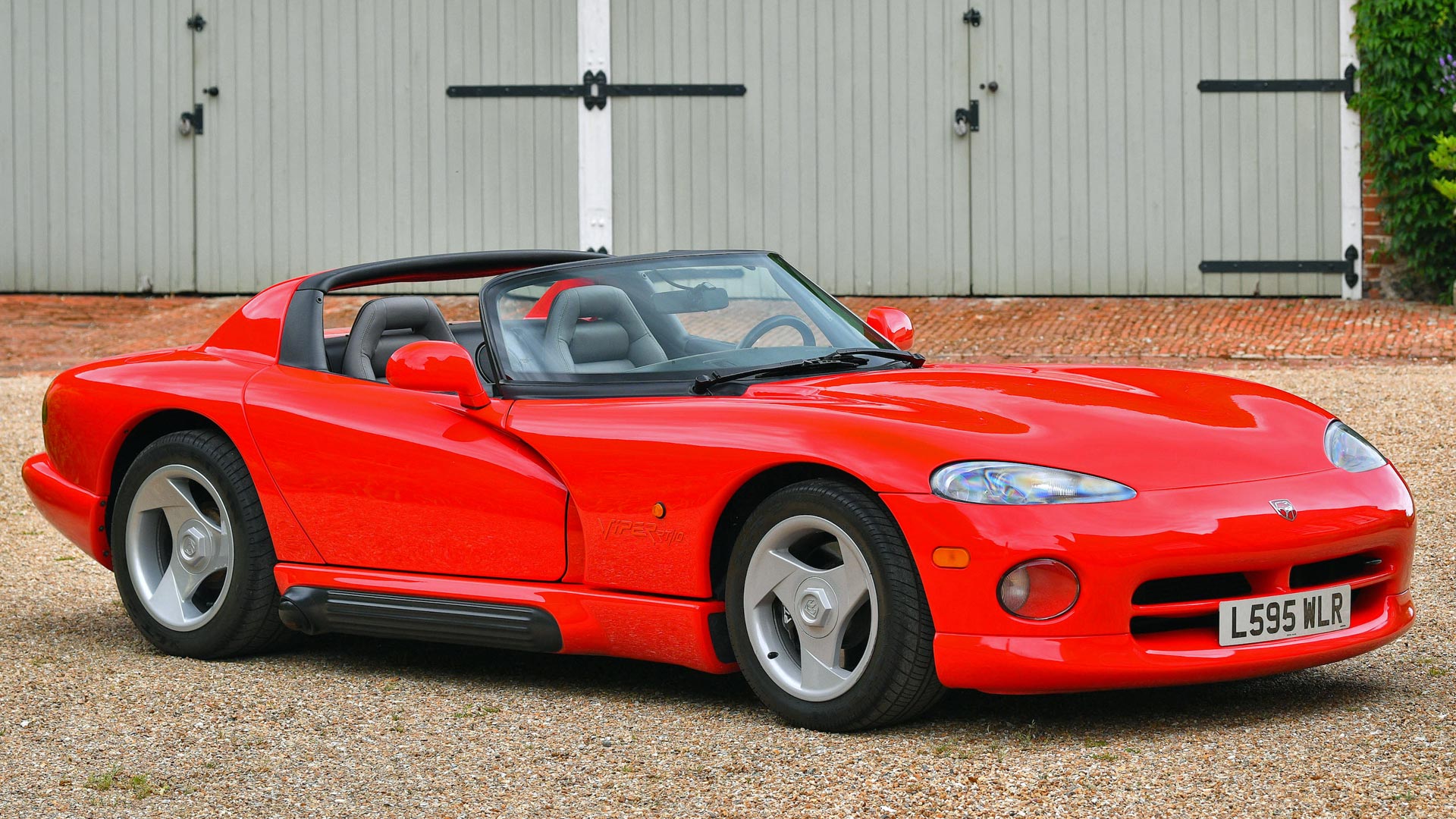 1994 Dodge Viper RT10 Roadster – £51,750
