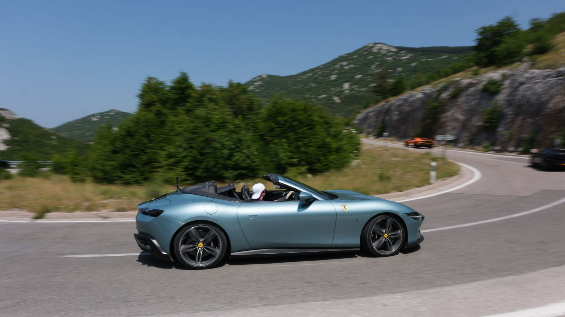 Ferrari Roma Spider