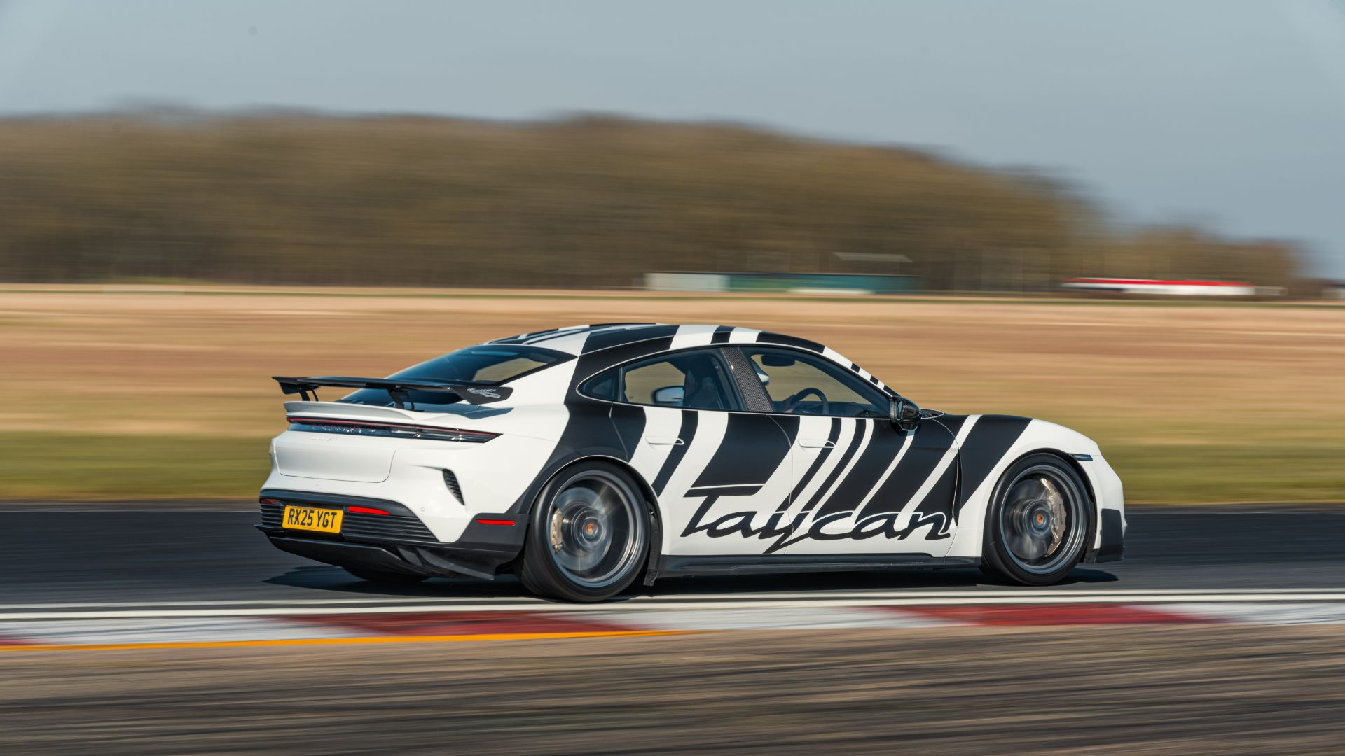 Porsche Taycan Turbo GT