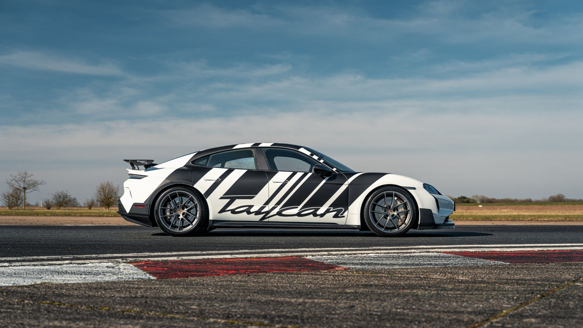 Porsche Taycan Turbo GT