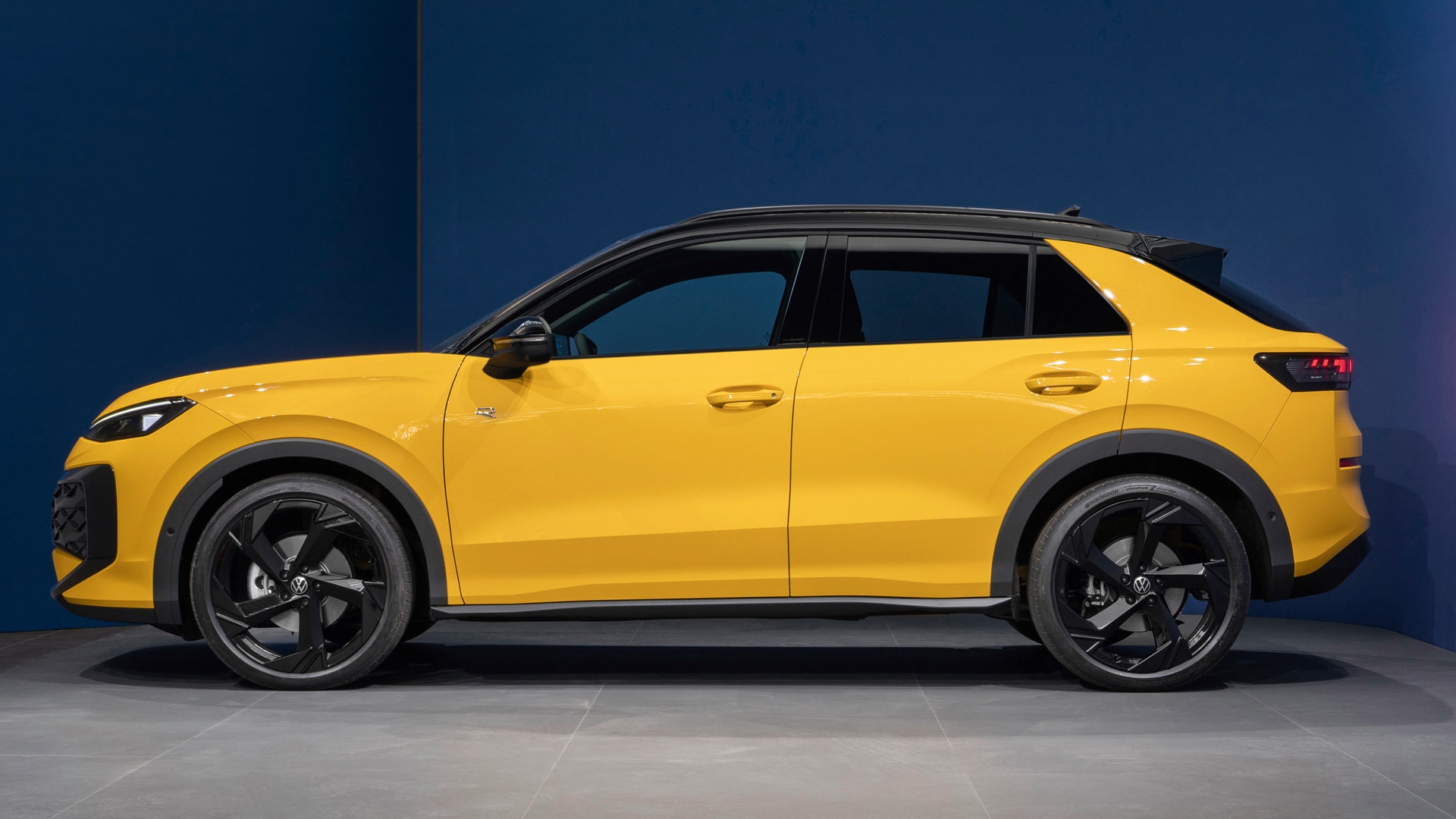 New 2026 Volkswagen T-Roc