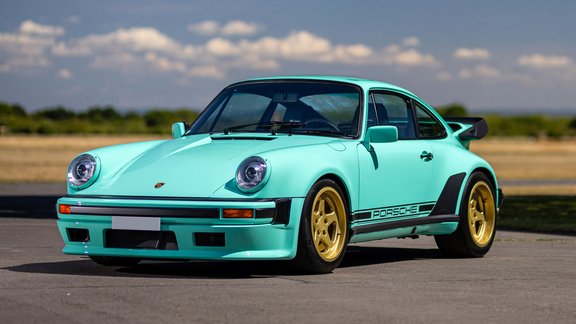 1988 Porsche 911 TAG Turbo by Lanzante