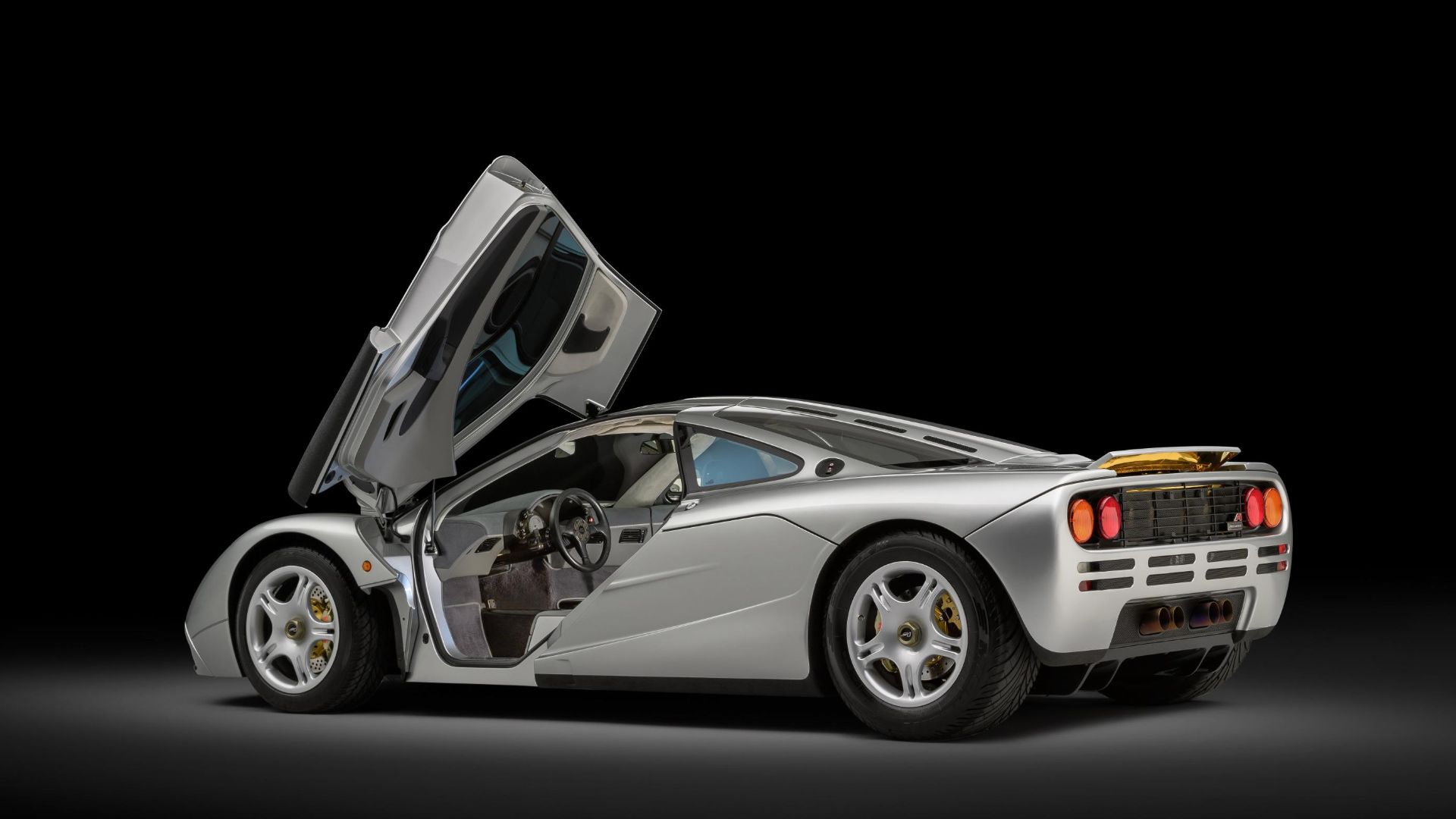 1993 McLaren F1 – 241mph