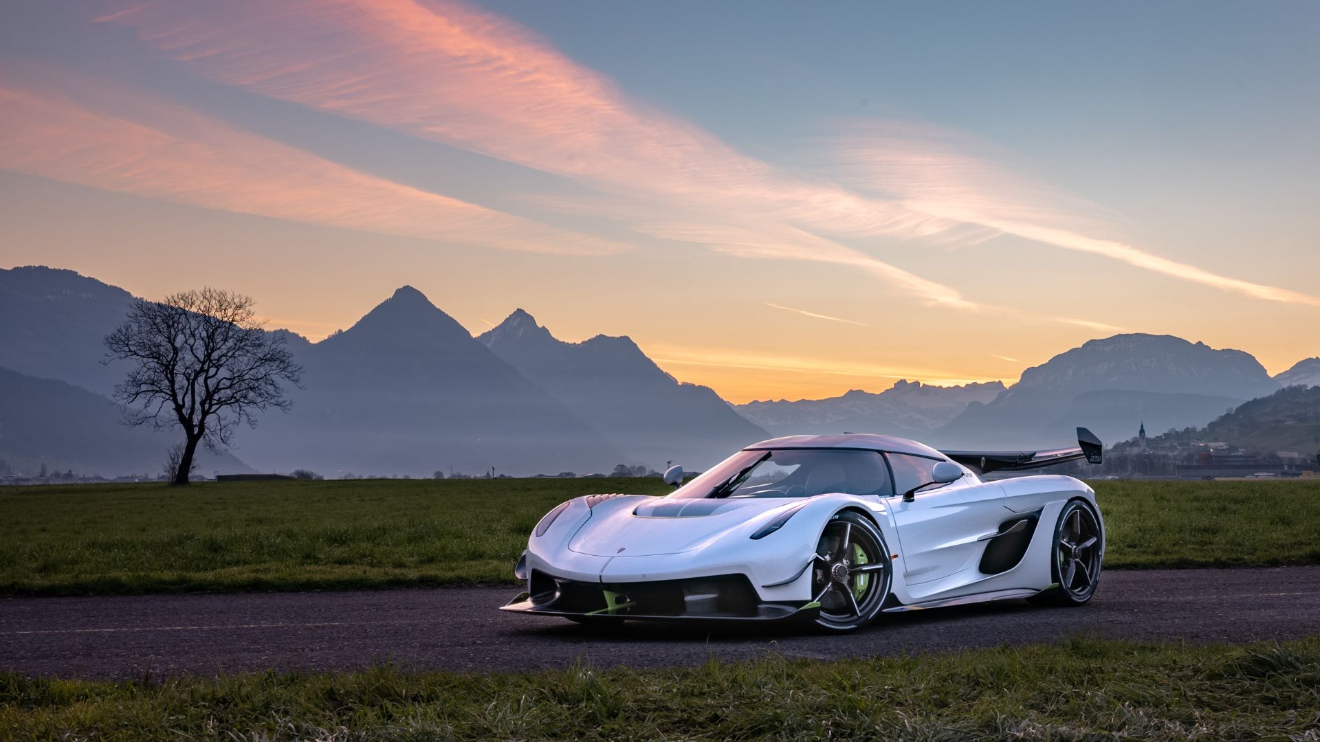 2020 Koenigsegg Jesko – 310mph claimed