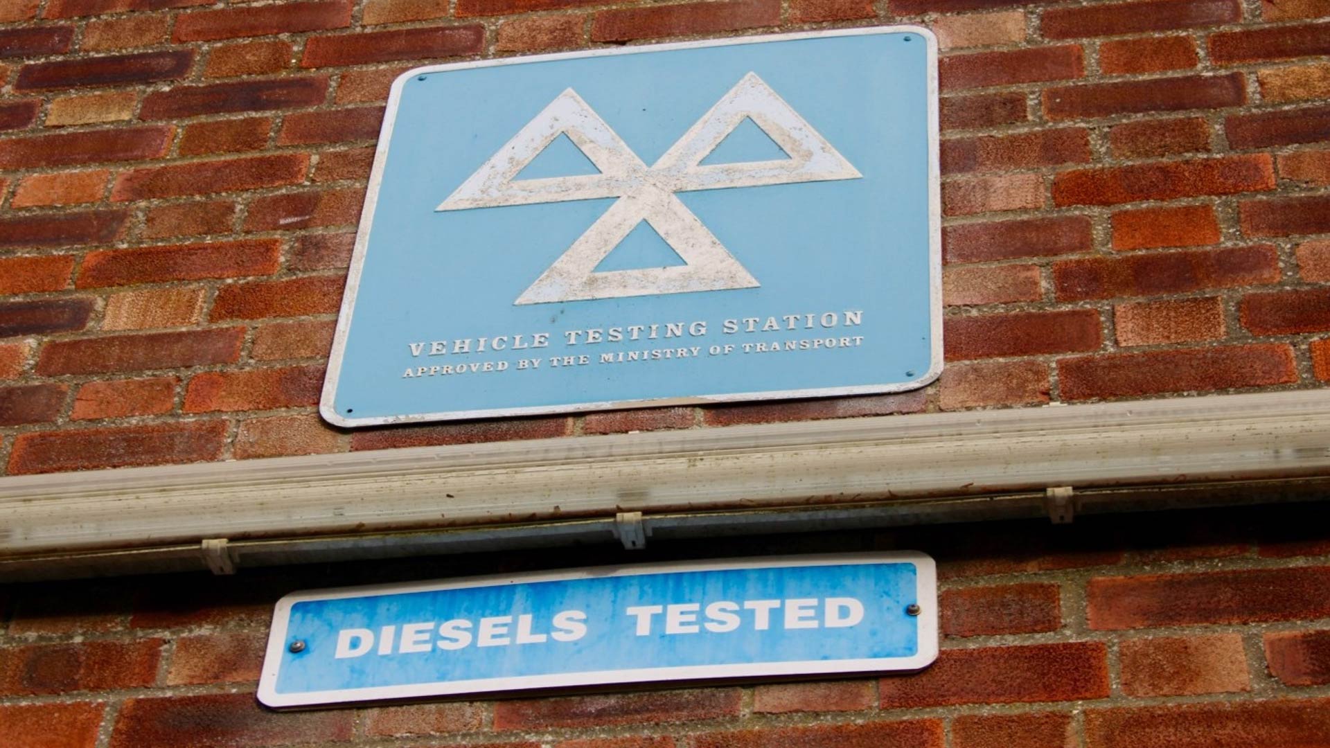 In excess of 8 million cars in the UK were recorded as not having a valid MOT certificate during the past year