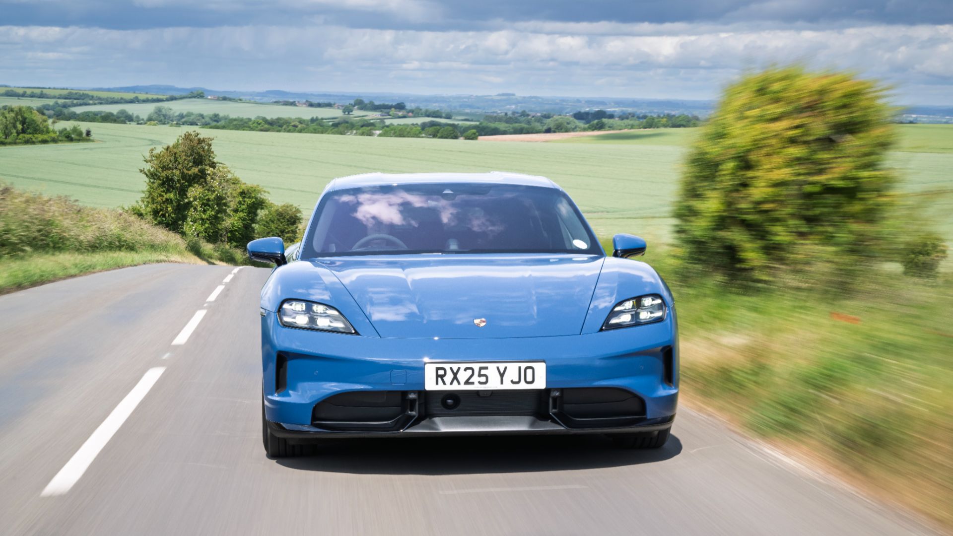 Porsche Taycan GTS Sport Turismo