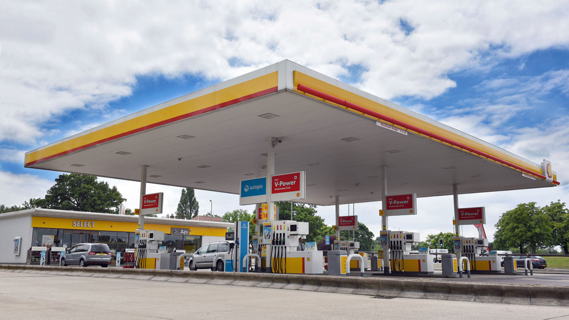 EV drivers saving cash and calories