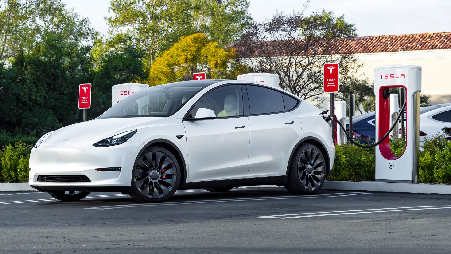 Tesla losing premium appeal