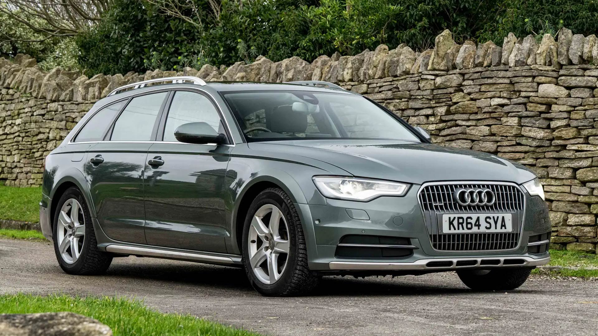 2015 Audi A6 Allroad - HRH King Charles III