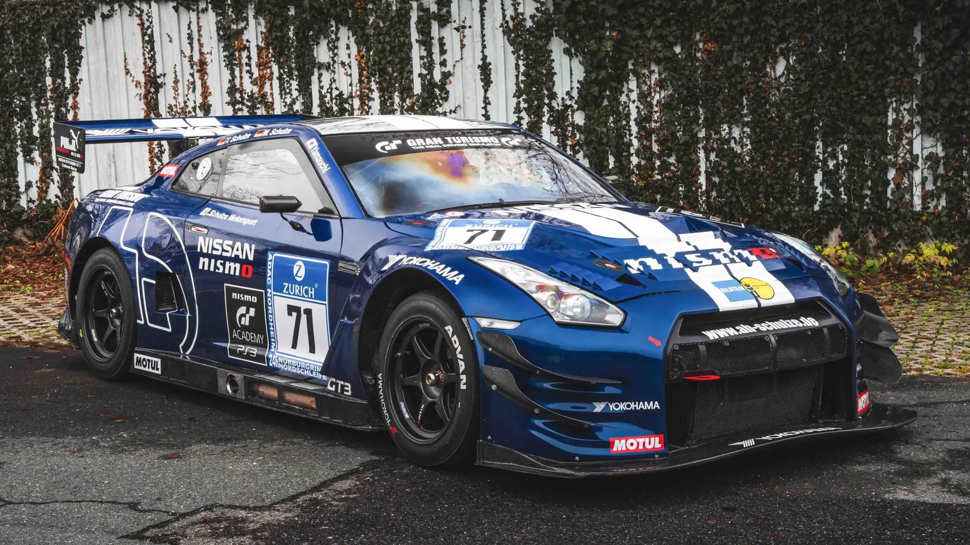 2009 Nissan GT-R Race Car