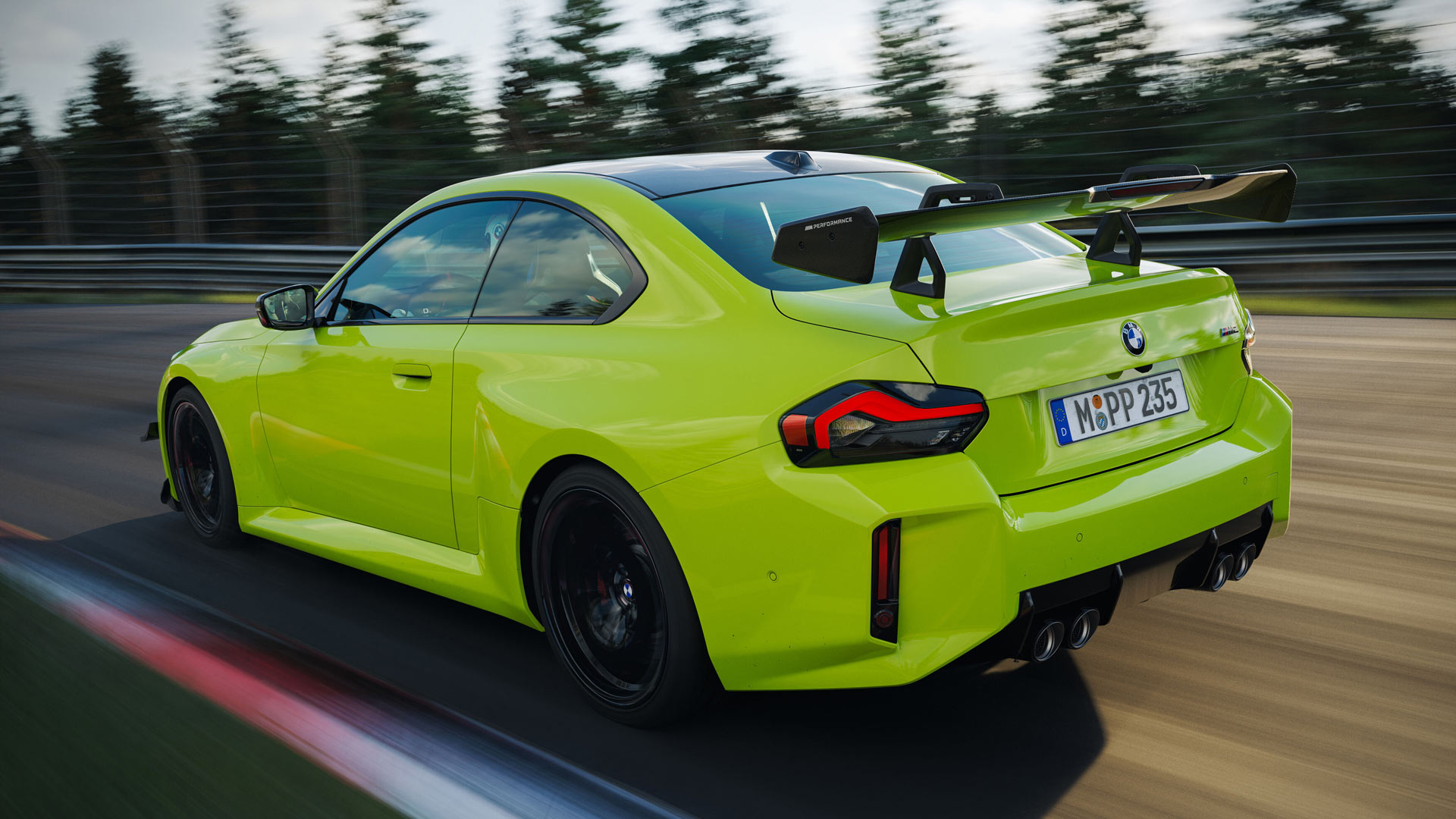 2026 BMW M2 CS Track Kit