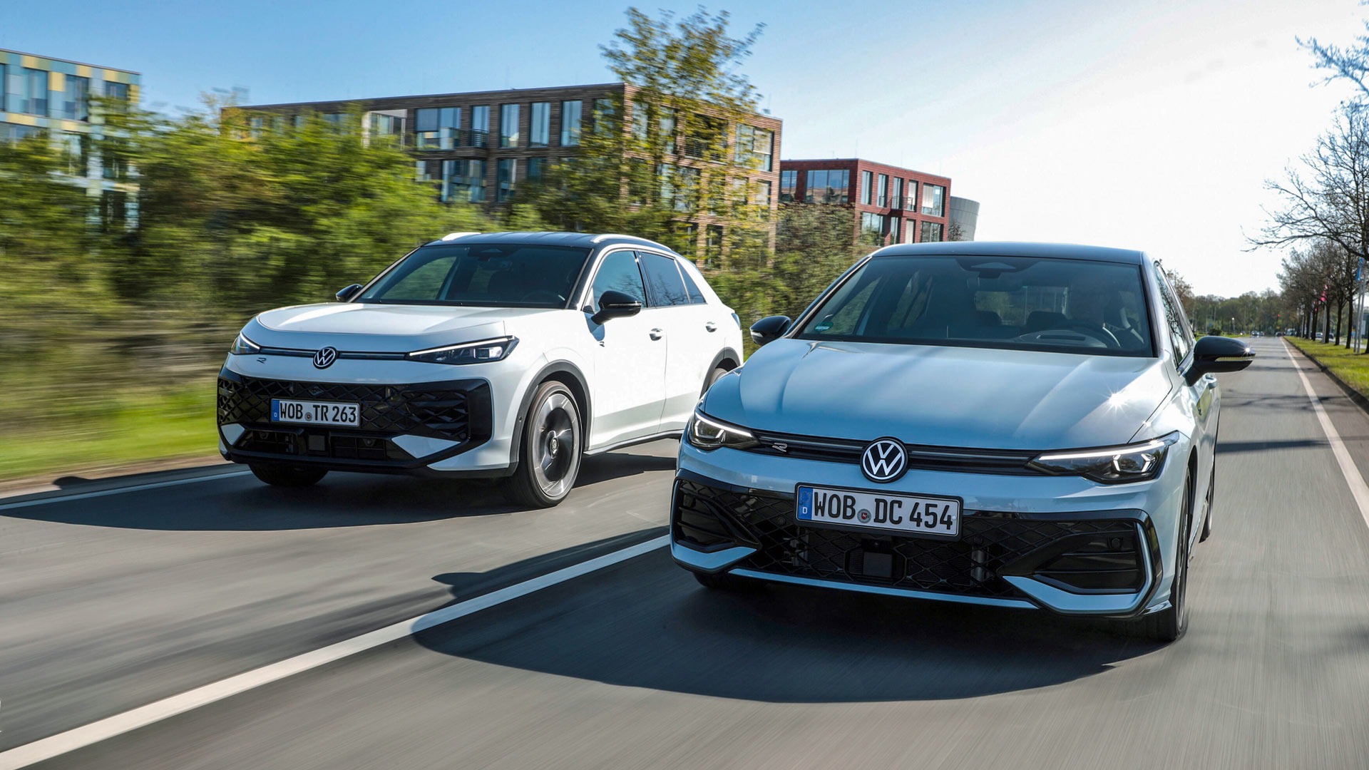 Both the Volkswagen Golf Hybrid and T-Roc Hybrid combine a 1.5-litre turbocharged petrol engine with two electric motors