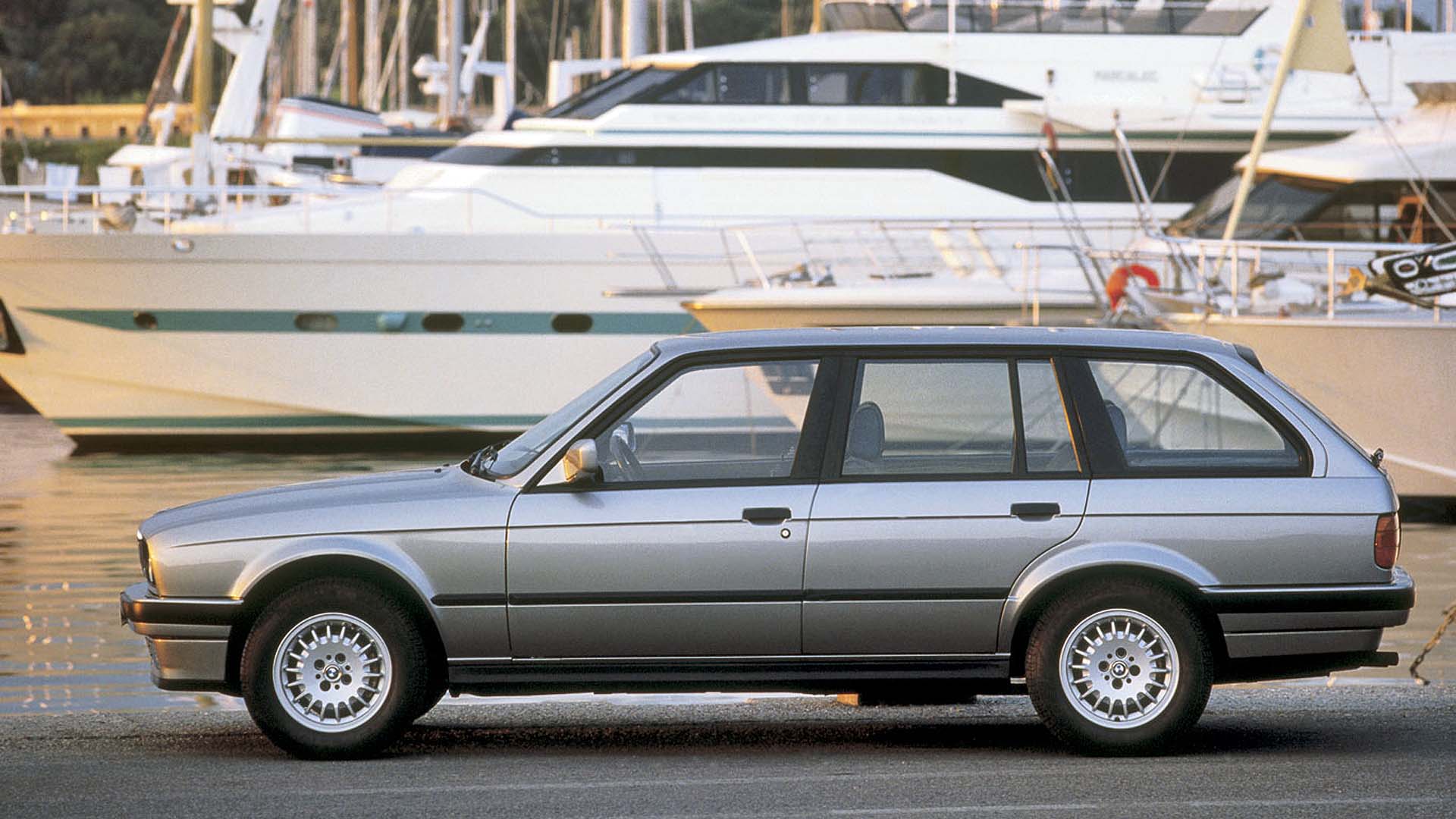1987 BMW E30 Touring