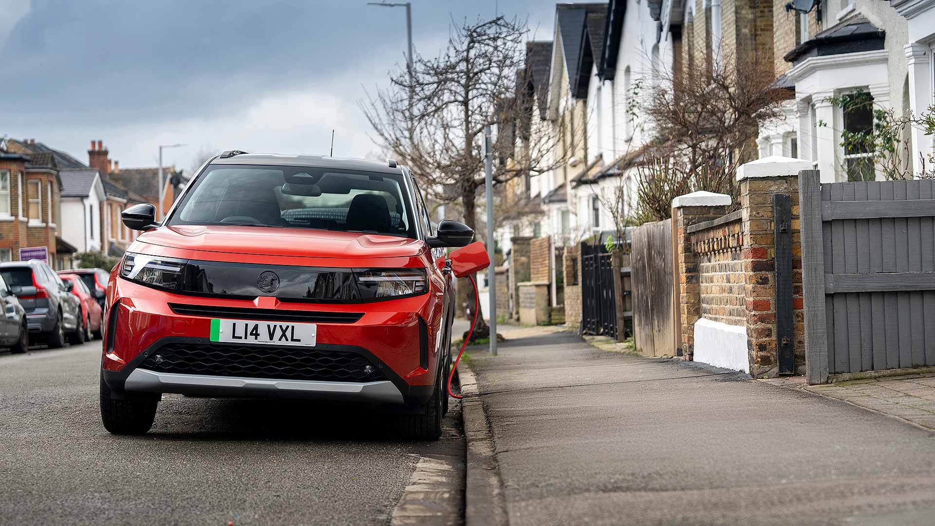 Vauxhall Kerbo Charge cross-pavement charging