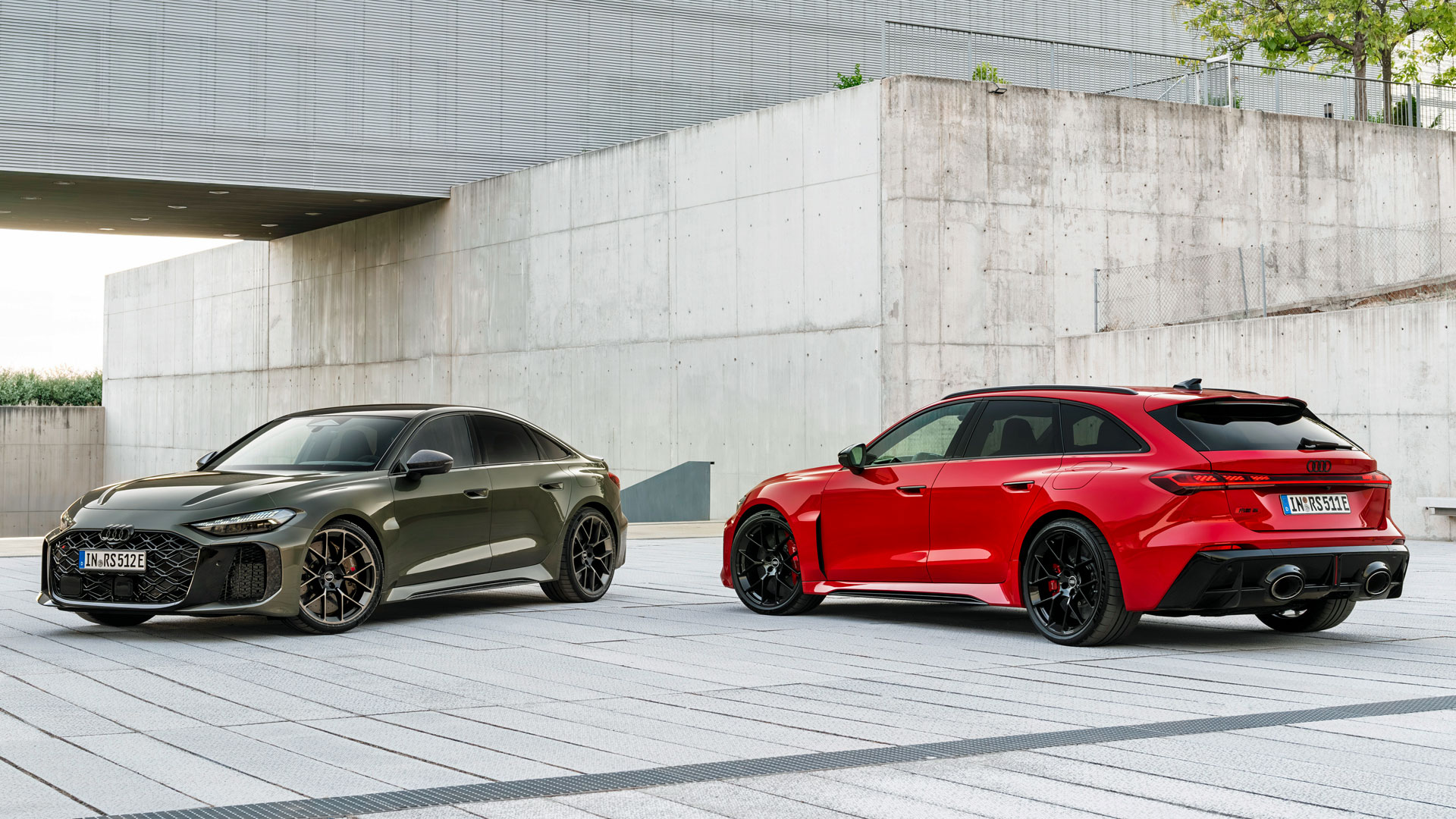 The new Audi RS5 recently took to the track at the Miami Grand Prix, taking guests on Hot Laps around the circuit