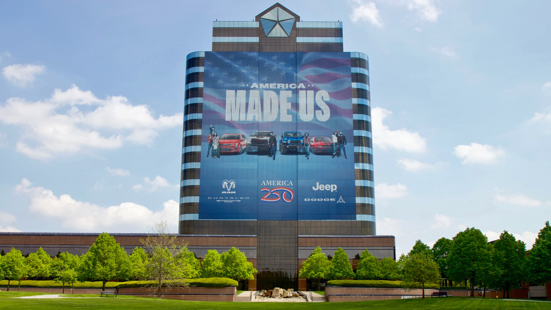 Featuring photography by Platon, the Auburn Hills artwork covers ten floors and measures more than 15,293 square feet