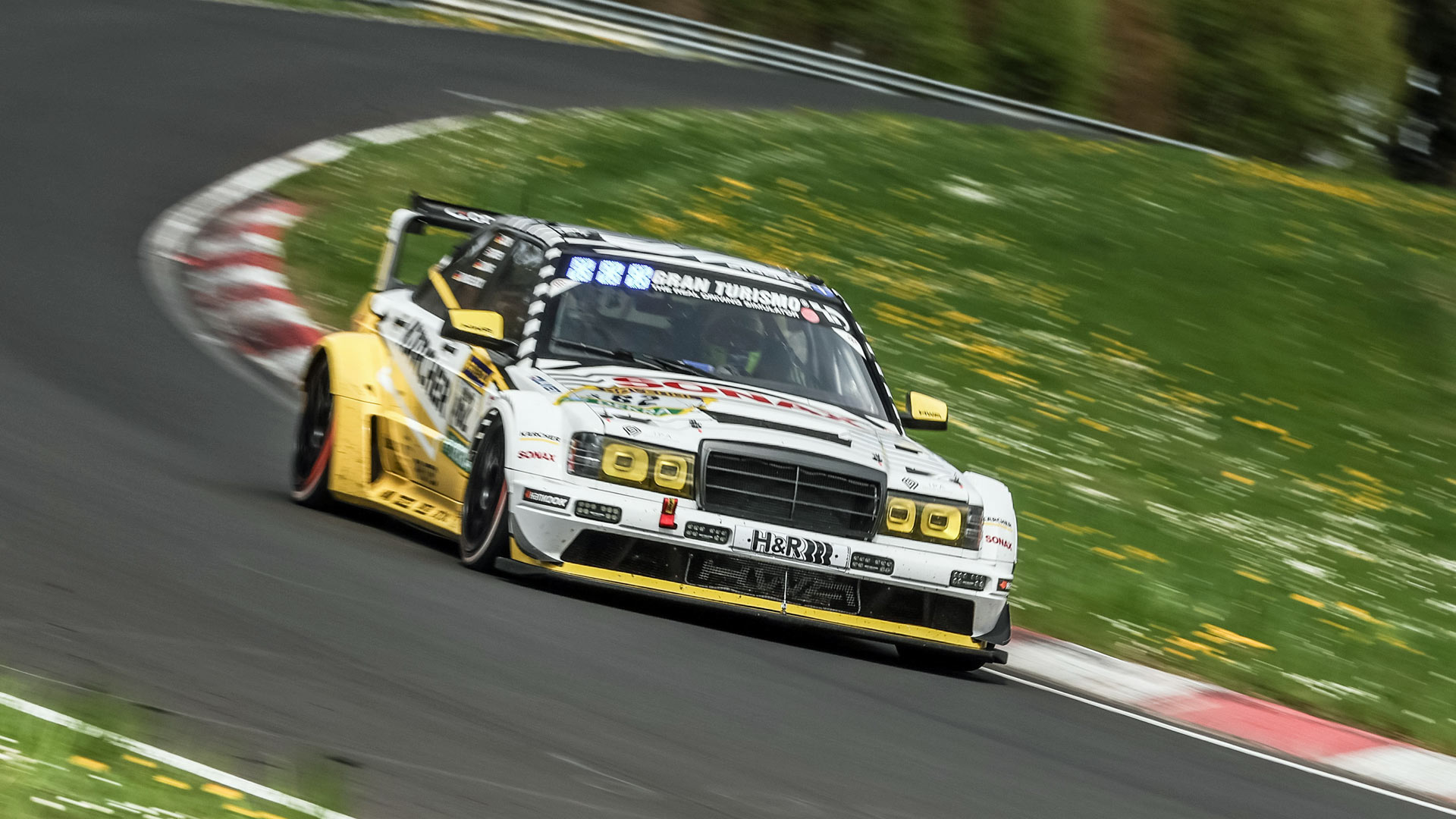 HWA Evo R Track Day Car