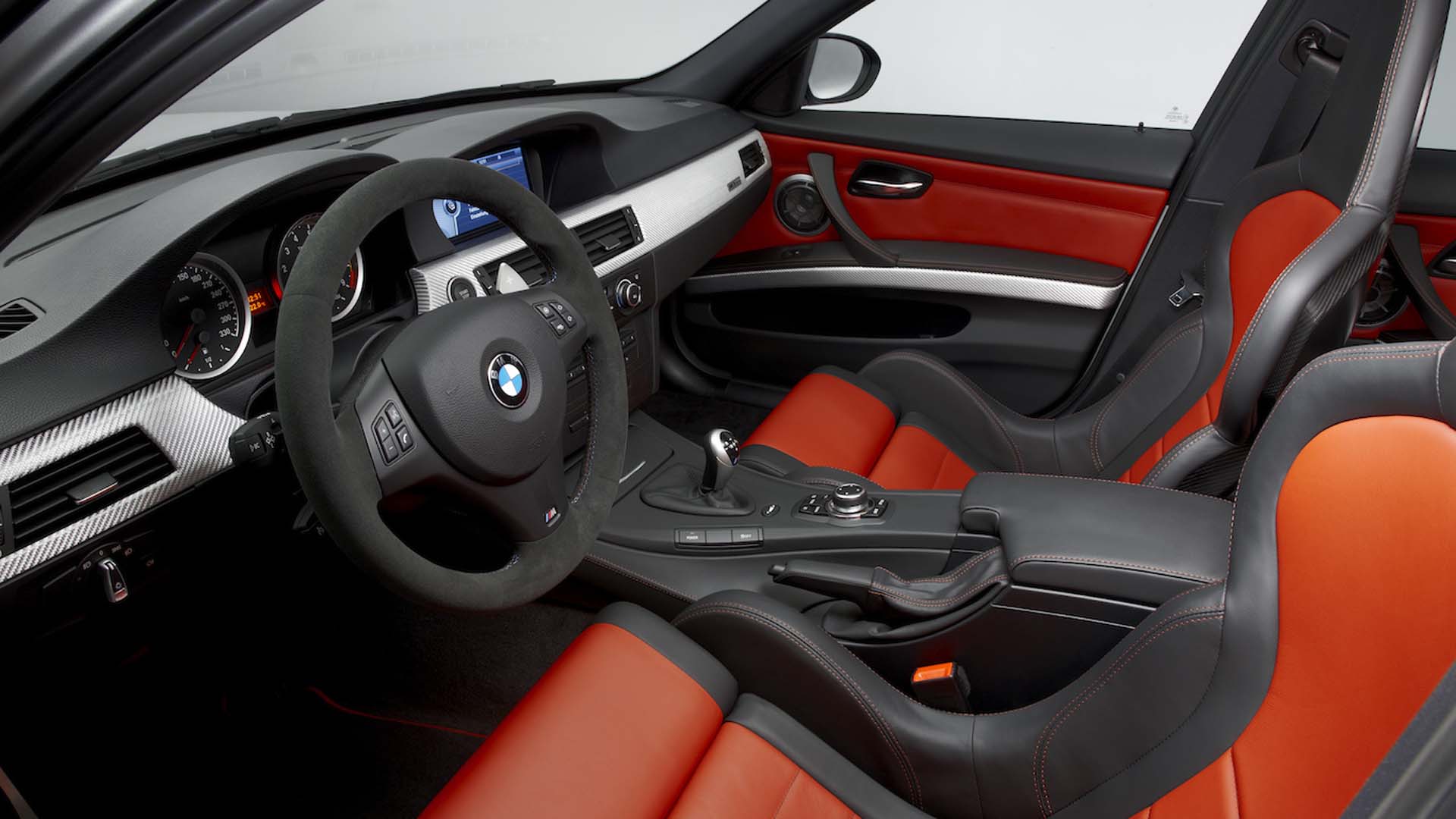 2011 BMW E90 M3 CRT 