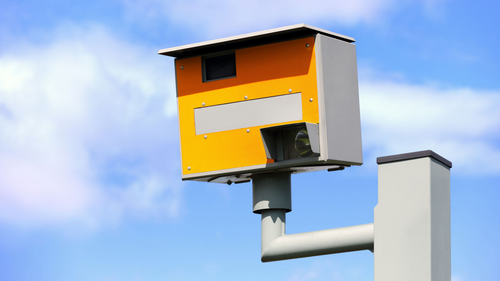 The ‘totting up’ process would typically see drivers banned once they have amassed 12 or more penalty points on their licence