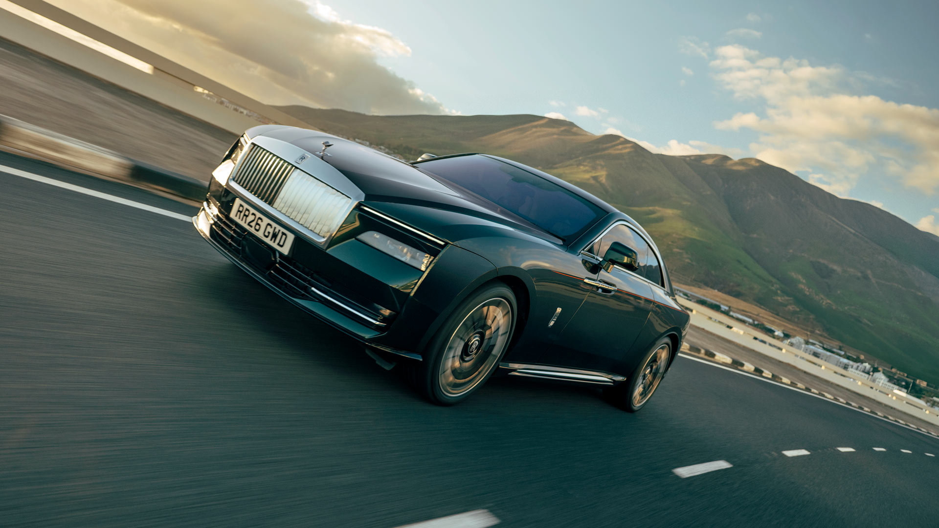 In Black Badge form, the Spectre Series II will be the most powerful production Rolls-Royce in history, with 670 horsepower on offer