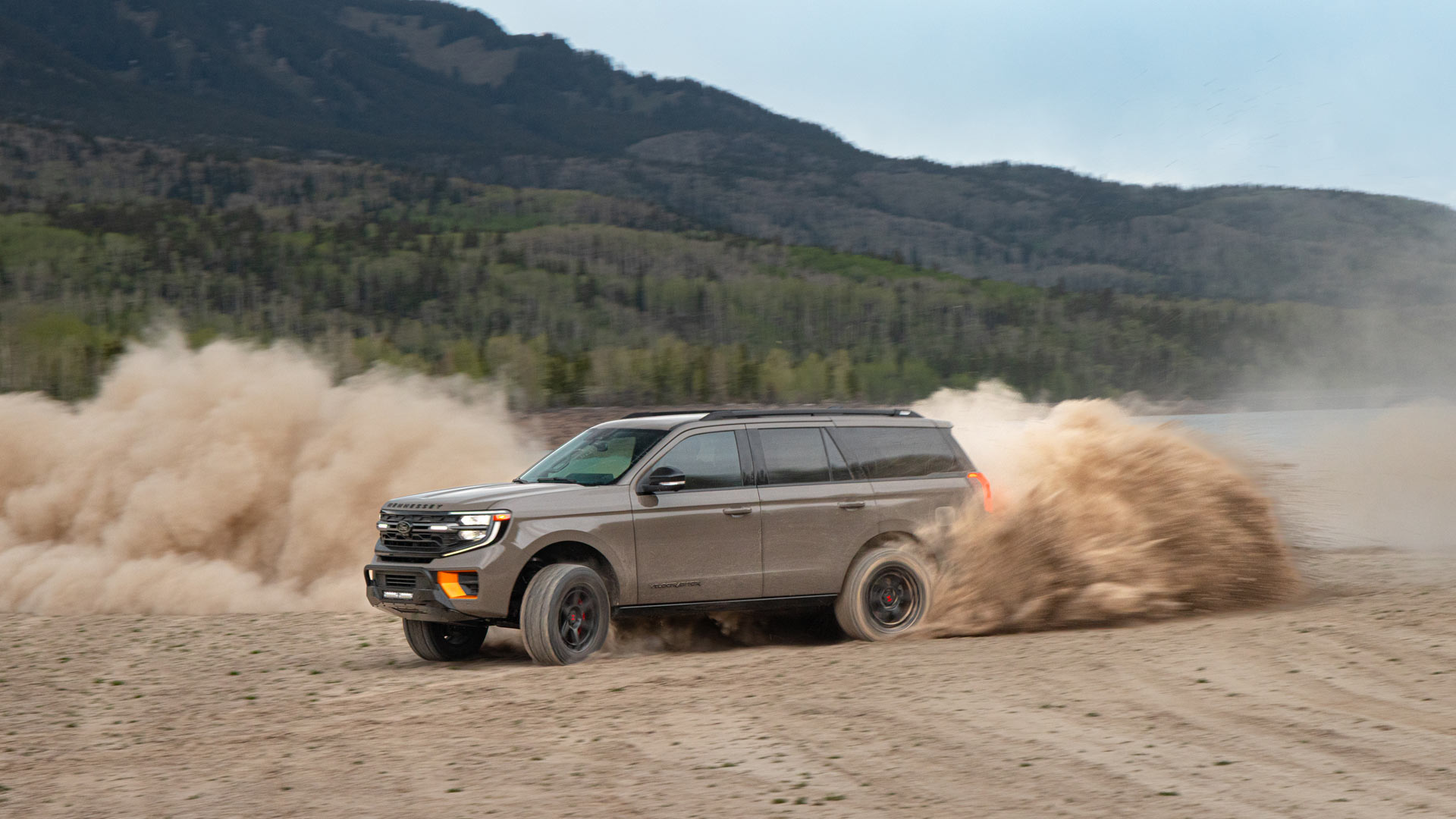 Hennessey VelociRaptor SUV Expedition Tremor