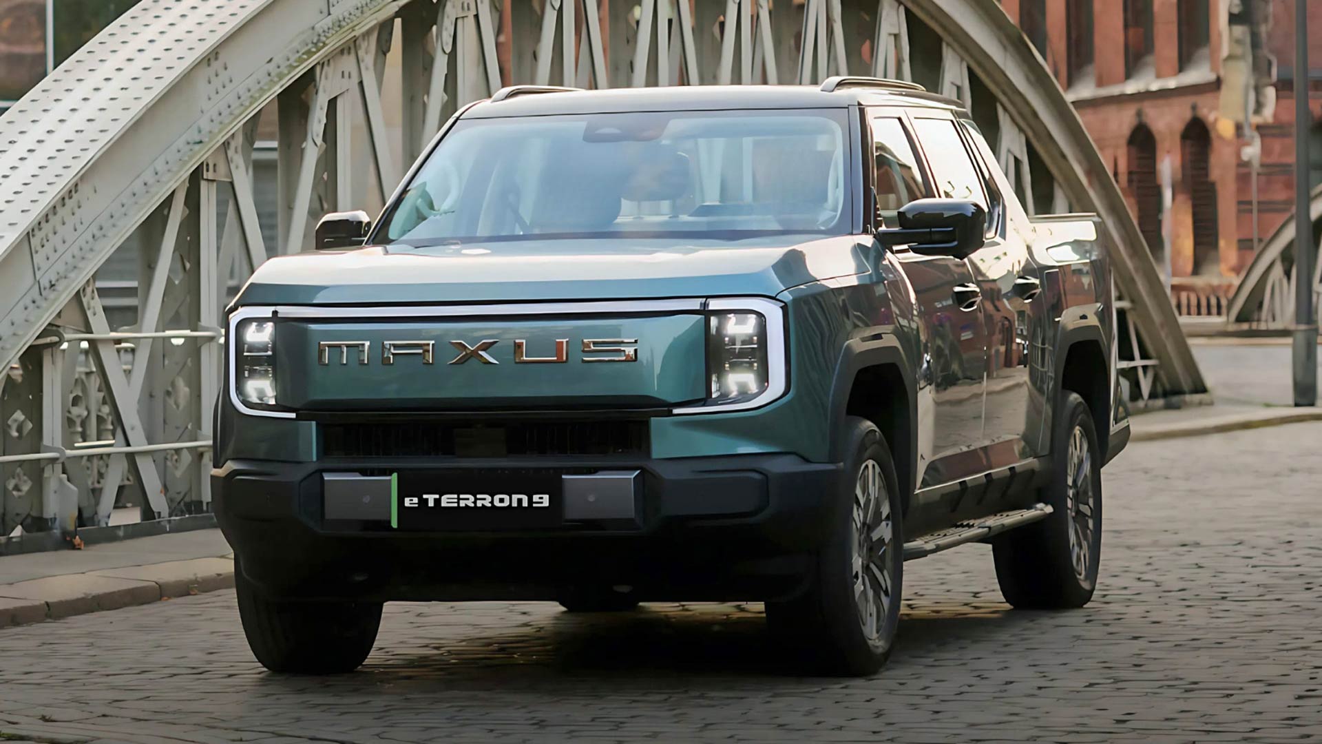 Maxus